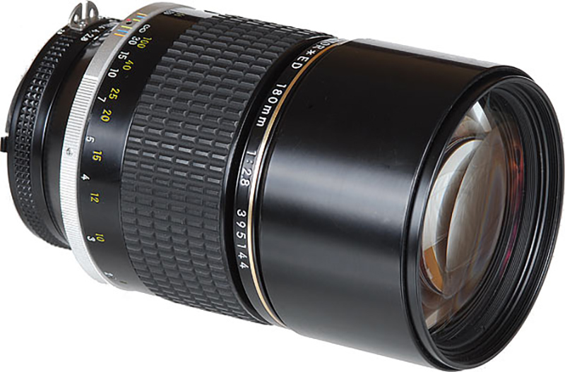 180mm F/2.8 ED Day:20 $ Week:60 $