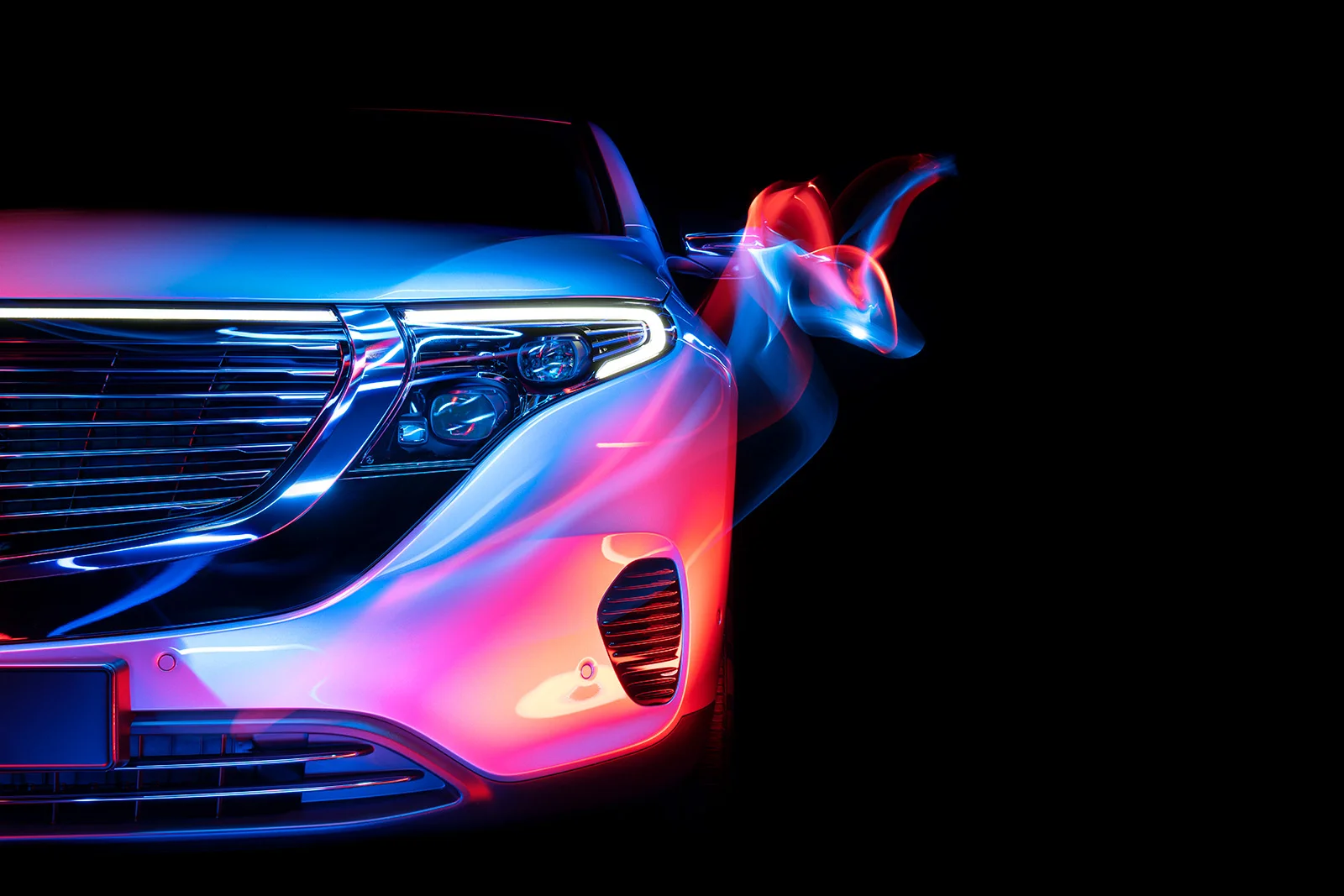 GENERATING CONTENT WITH MERCEDES EQC