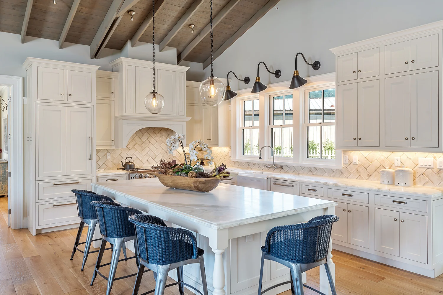 kitchen-002.jpg