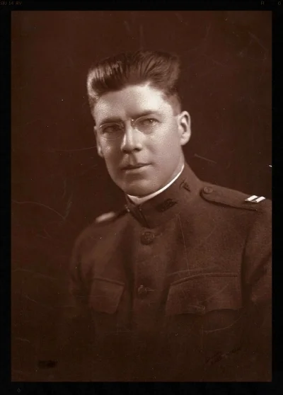  1915 R.H. Lyon *