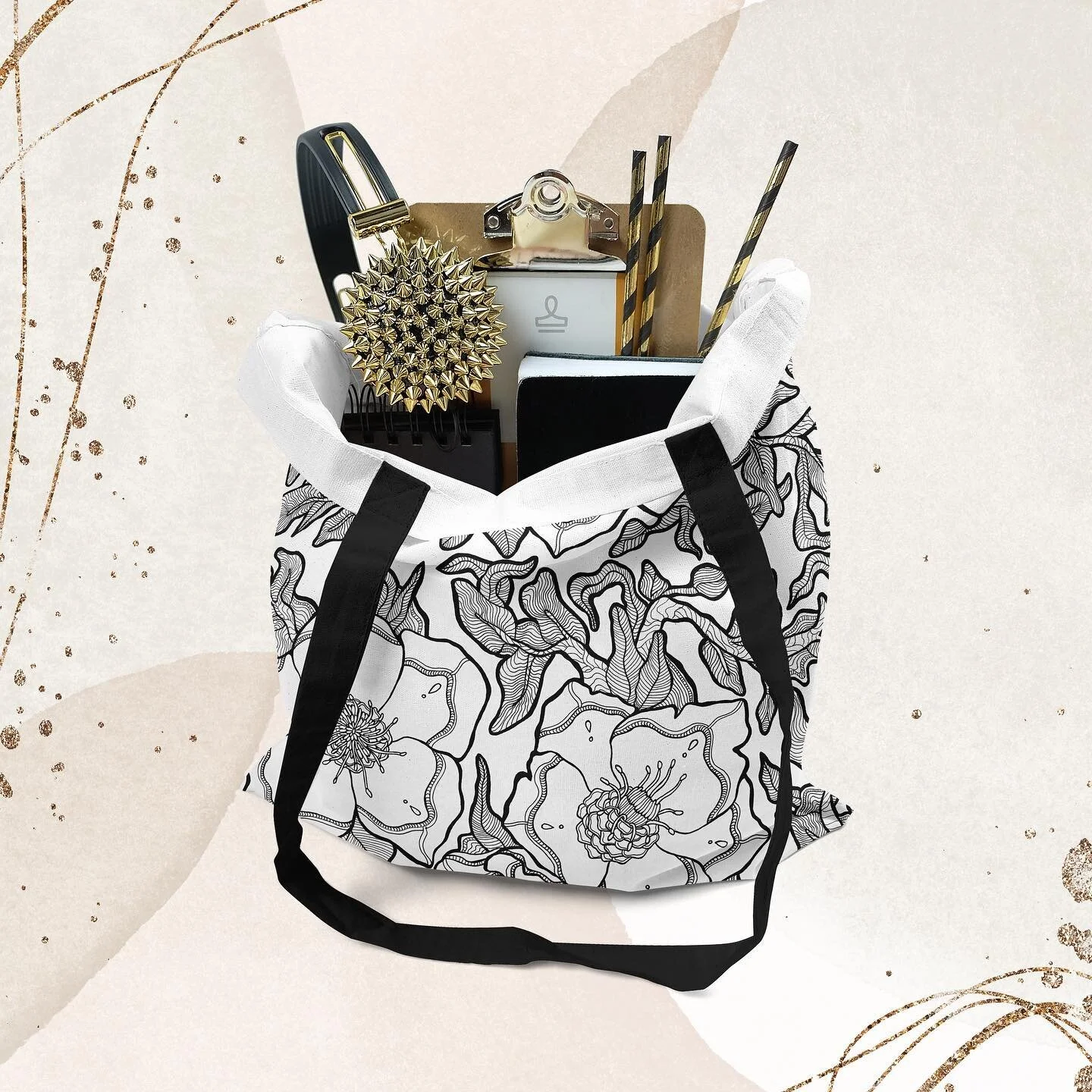 Tote bag, with featured design Hybrid 🍃

100% Australian made and designed

#totebag #floral #blackandwhite #ecobag #reuse #australianmade #buylocal #supportlocal #goldcoastbusiness #christmasgifts