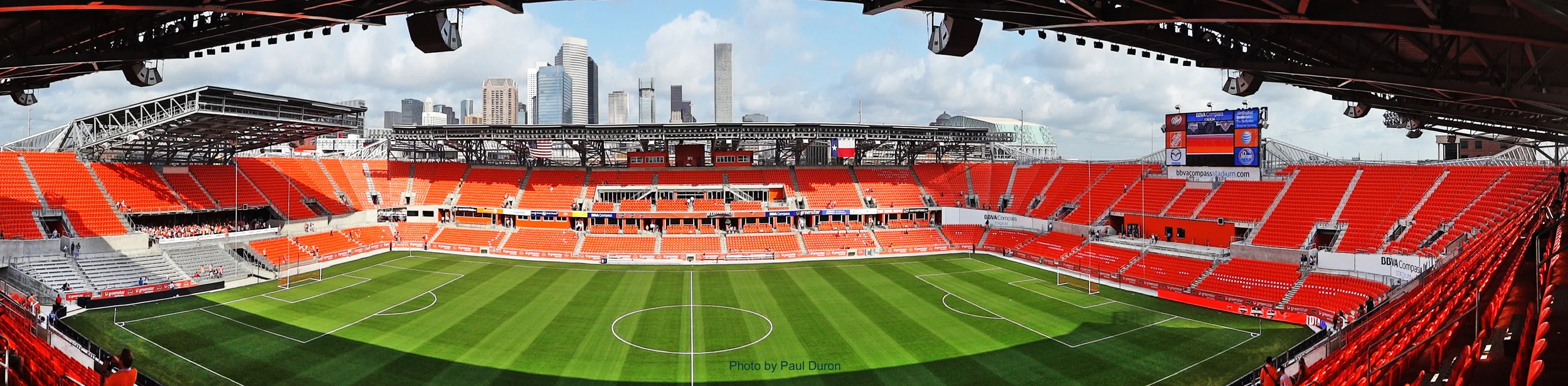 BBVA_Compass_Stadium_Midfield_Panoramic.JPG