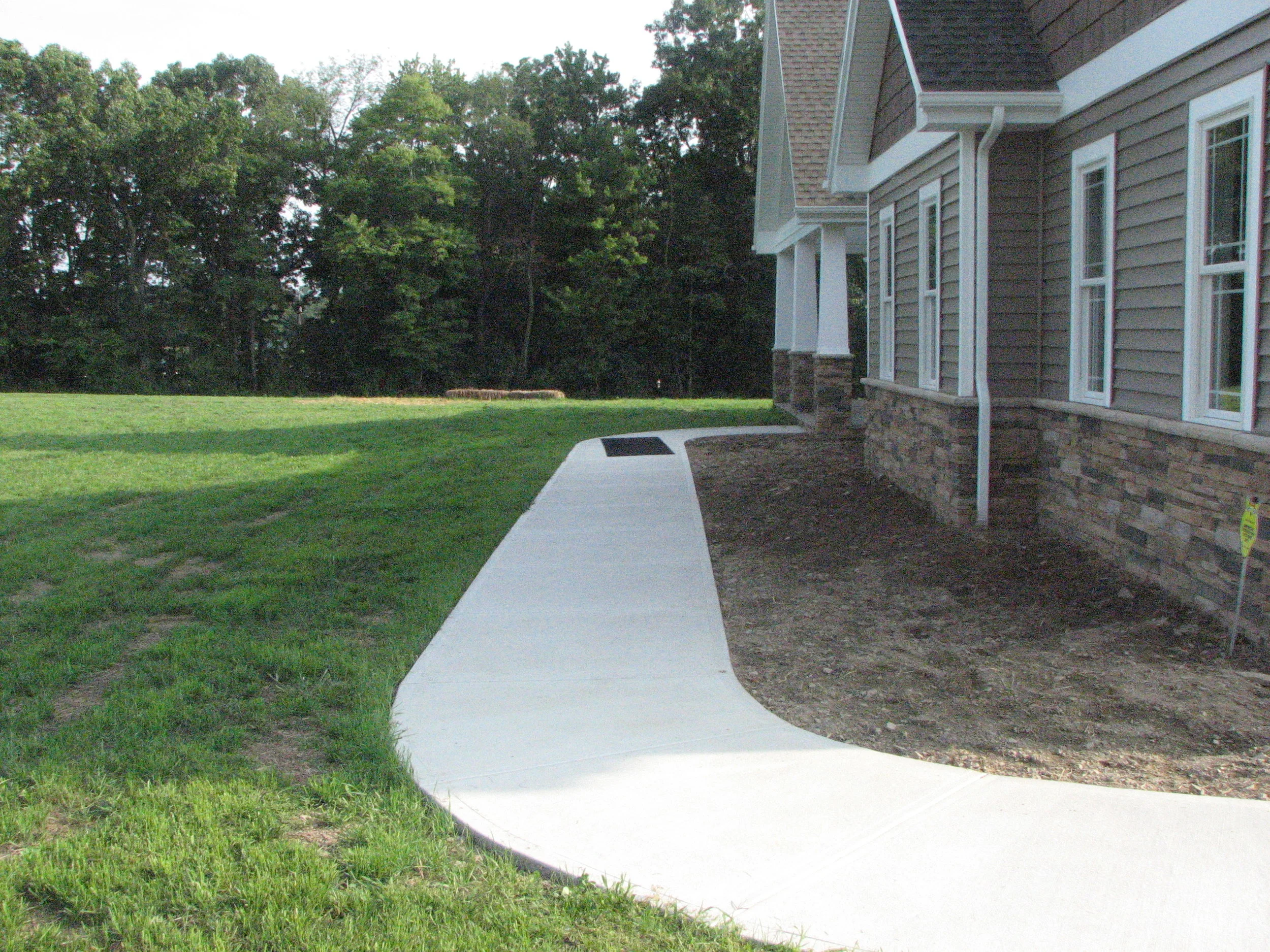 norton sidewalk before.JPG