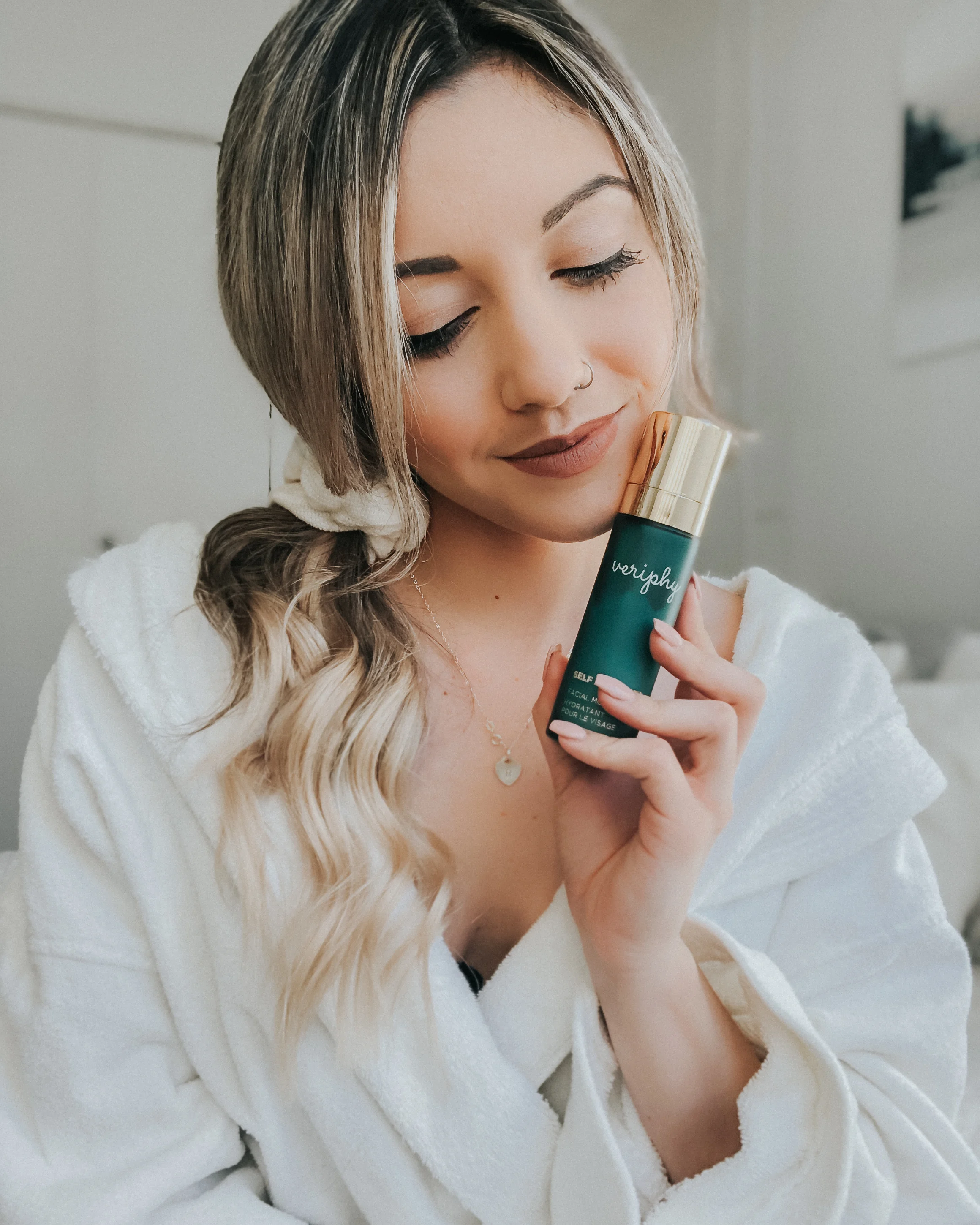 chelle-morgan-blogger-vancouver-veriphy-skincare-2.jpg