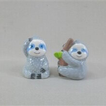 bh19-1030+sloth+salt+and+pepper+shaker+set.jpg