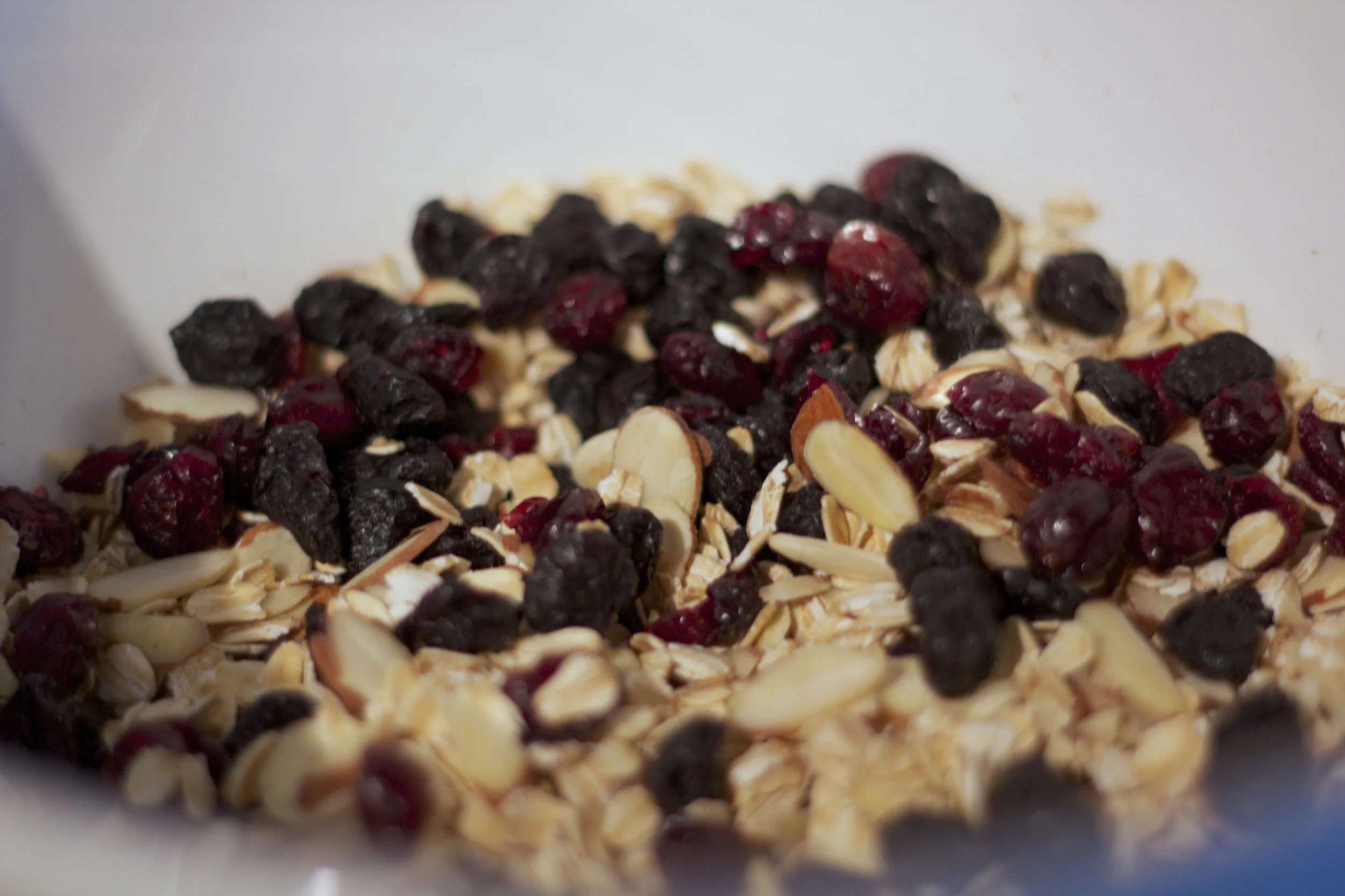 dallas-dietitian-granola-05.jpg