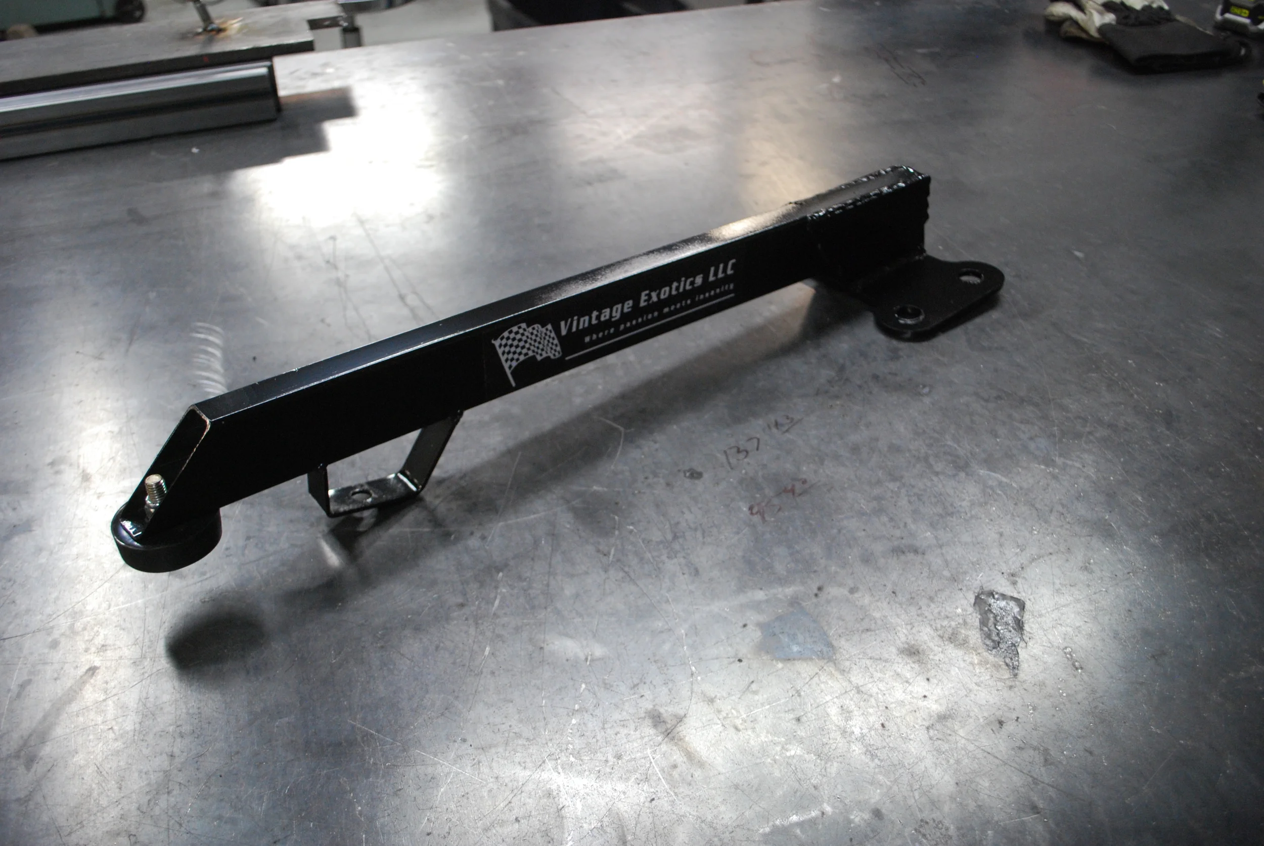 Corvette Traction Bar 0002.JPG