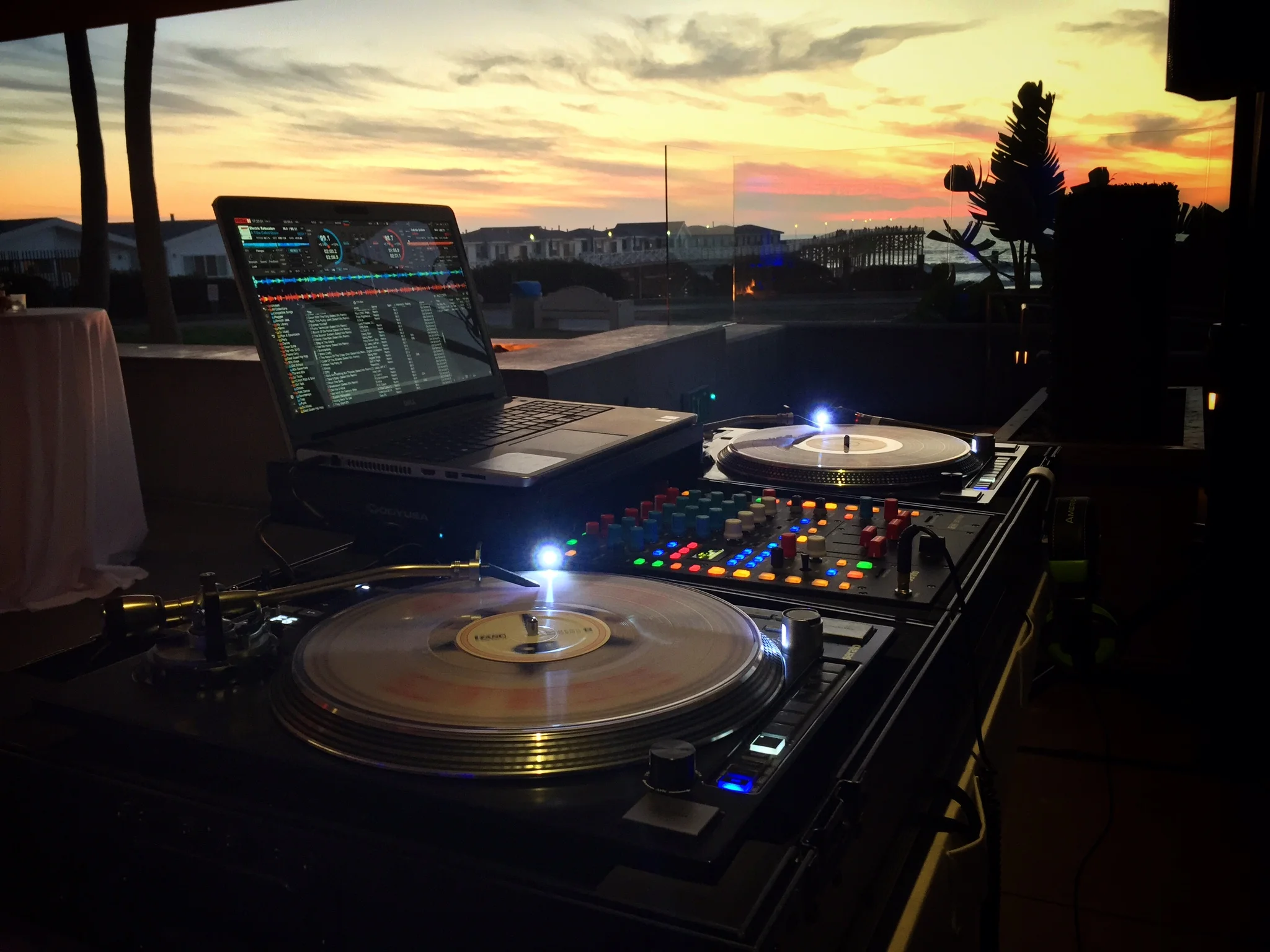 DJ Justin Kanoya provided live DJ service for Proven Recruting's 2015 Holiday Party at JRDN Restaurant. 