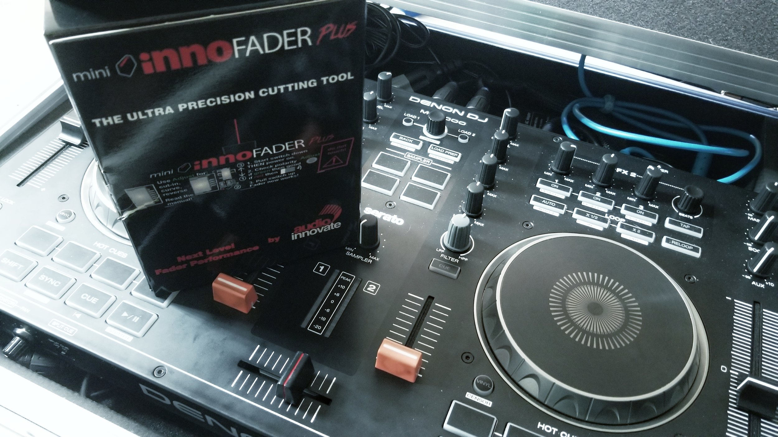 The Mini Innofader Plus is the perfect crossfader install into a Denon MC4000.