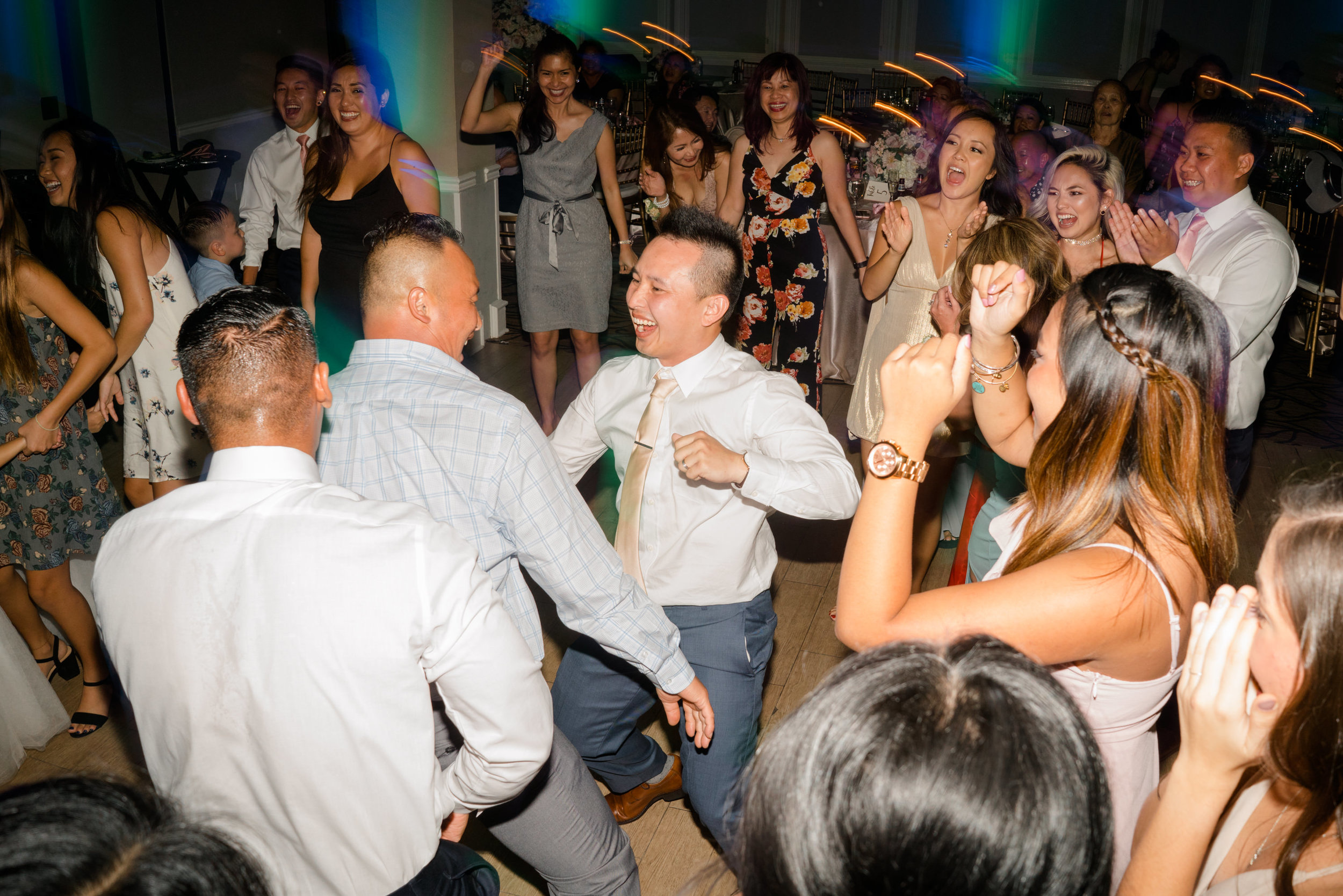 djkanoya_morgan_run-wedding_dancecircle.jpg