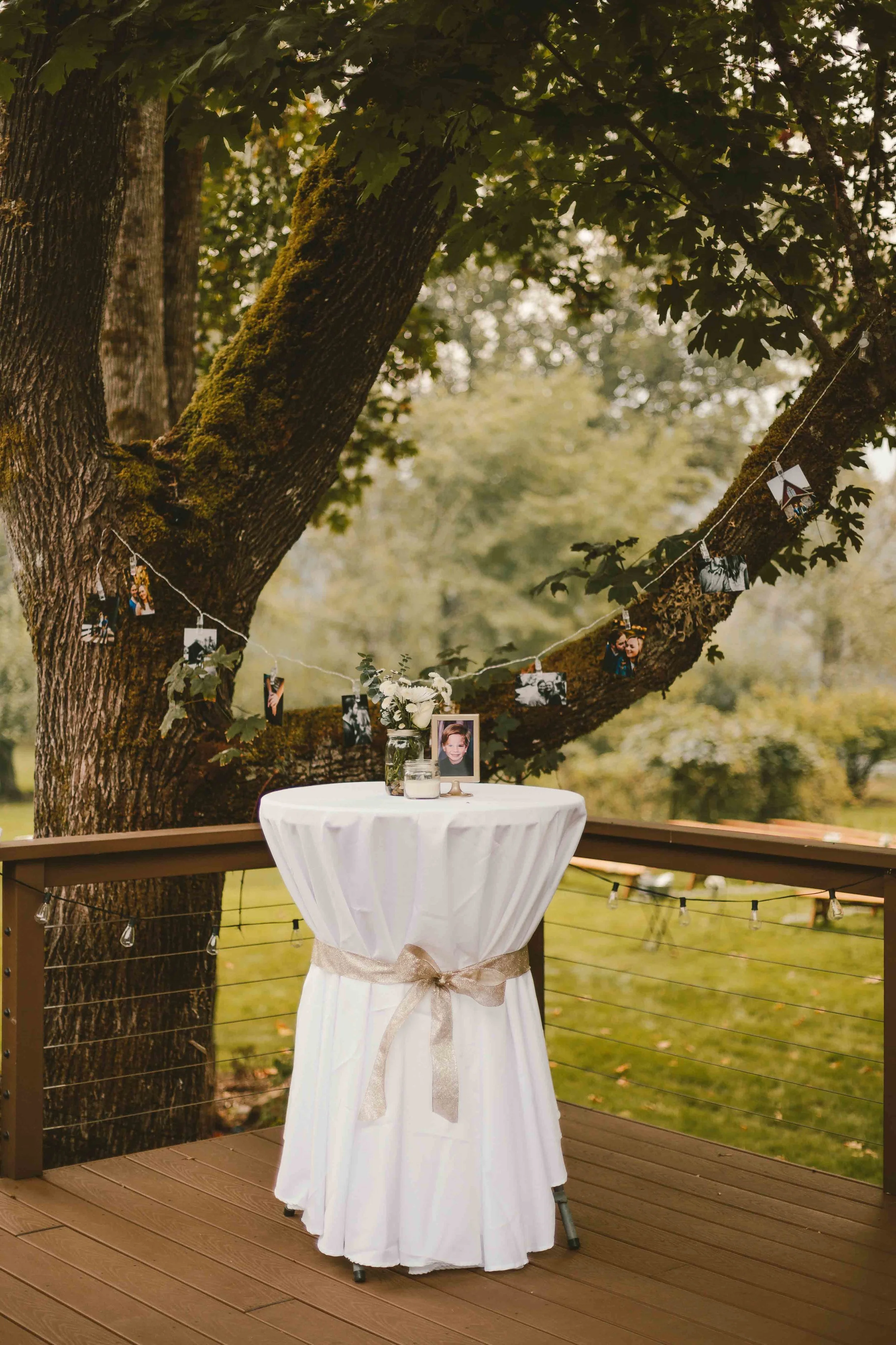 Backyard Wedding- Oregon - Cozy-7.jpg