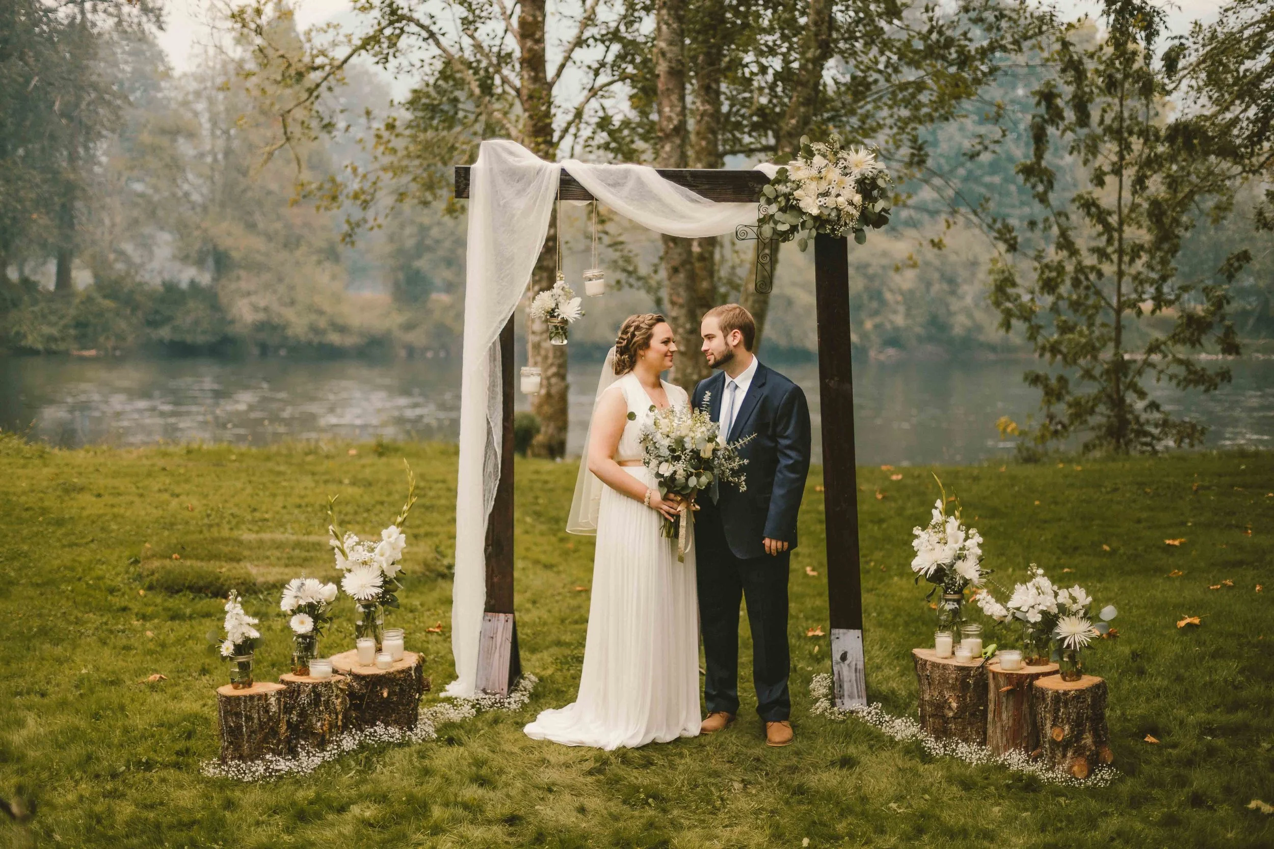 Backyard Wedding- Oregon - Cozy-31.jpg