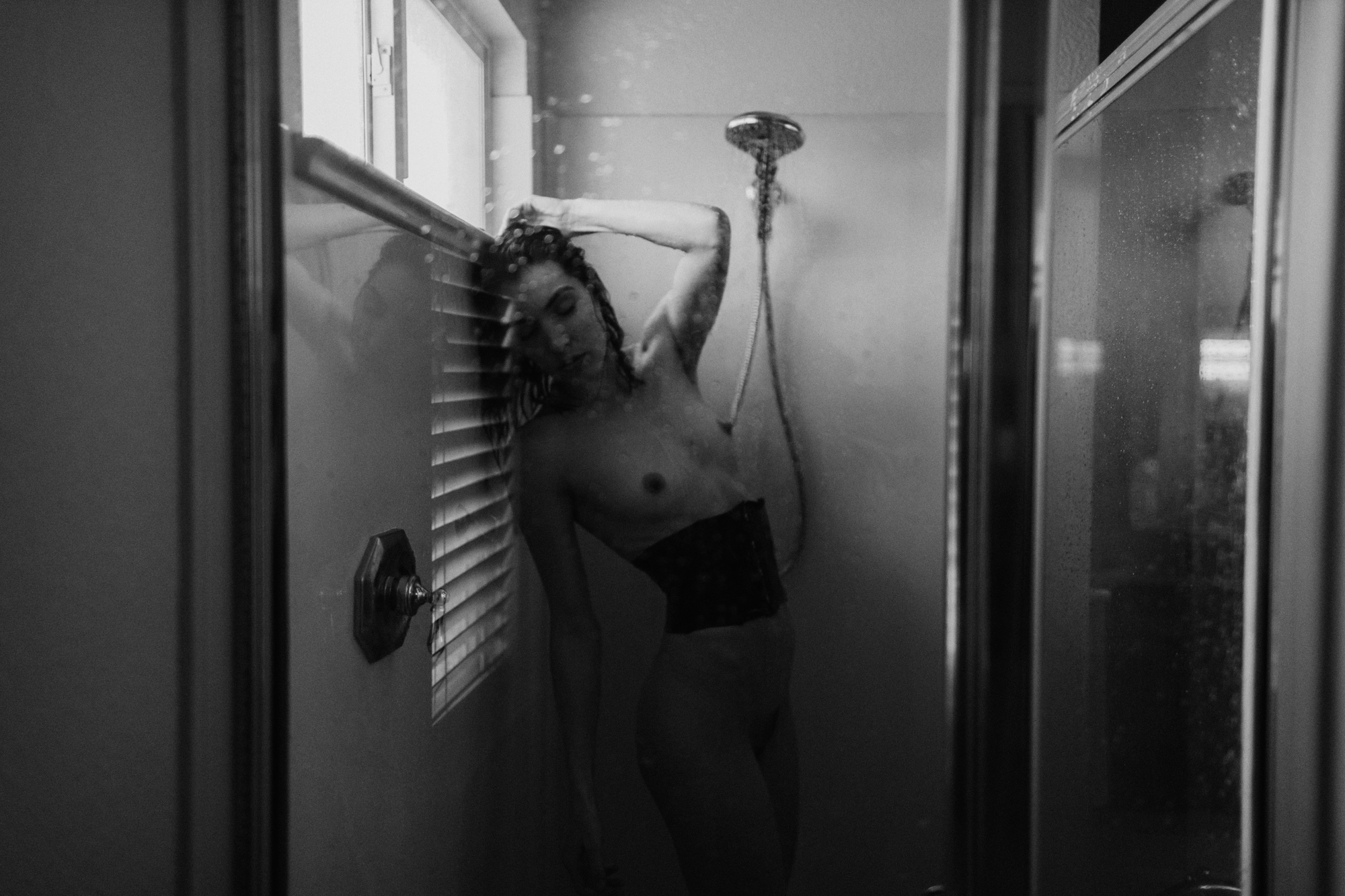 California Boudoir Photographer Jennifer Skog intimately photogr