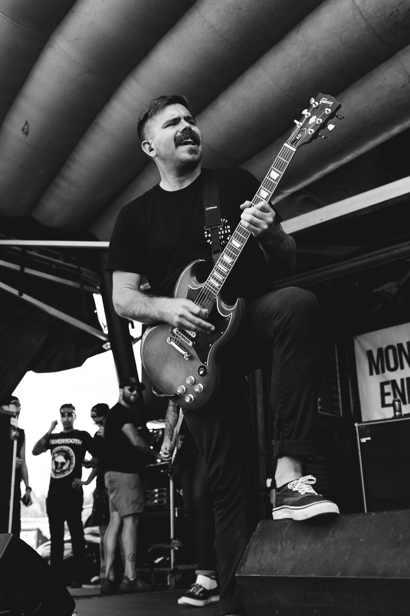 Silverstein_Auburn_Warped_Tour_Nguyen_Tim-4.jpg