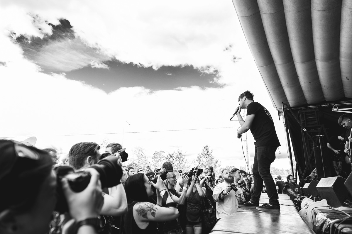 Silverstein_Auburn_Warped_Tour_Nguyen_Tim-12.jpg