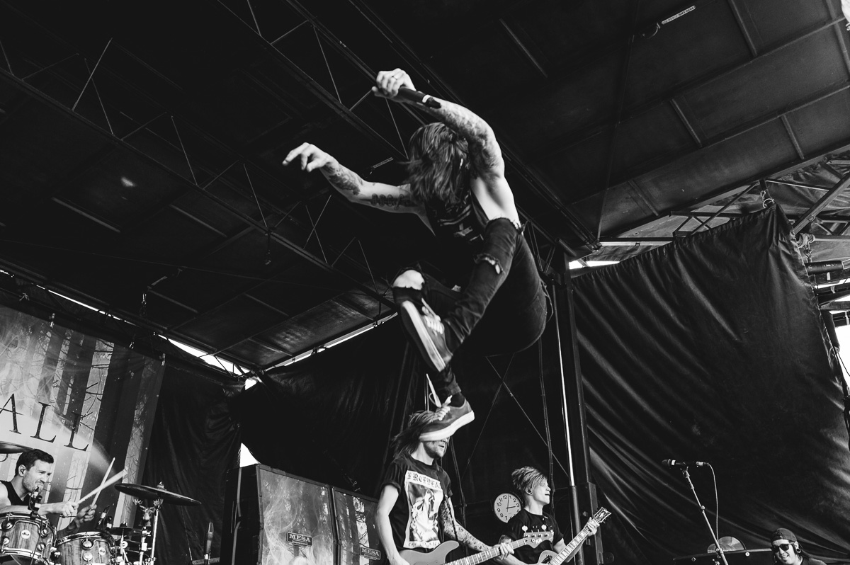 Blessthefall_Auburn_Warped_Tour_Nguyen_Tim-20.jpg