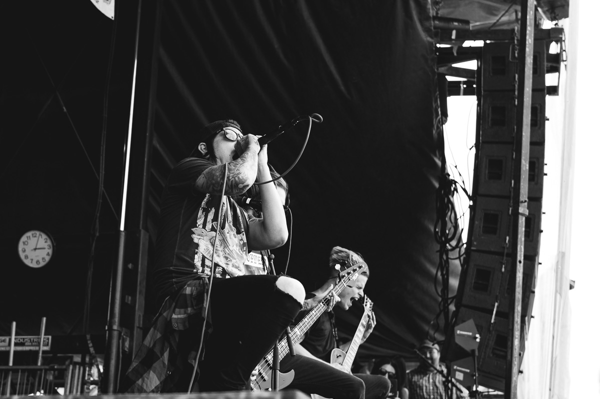 Blessthefall_Auburn_Warped_Tour_Nguyen_Tim-21.jpg