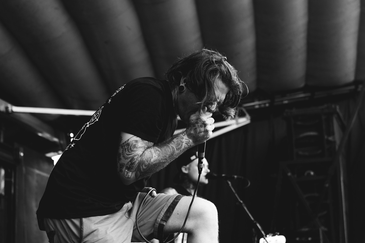 The_Amity_Affliction_Auburn_Warped_Tour_Nguyen_Tim-7.jpg