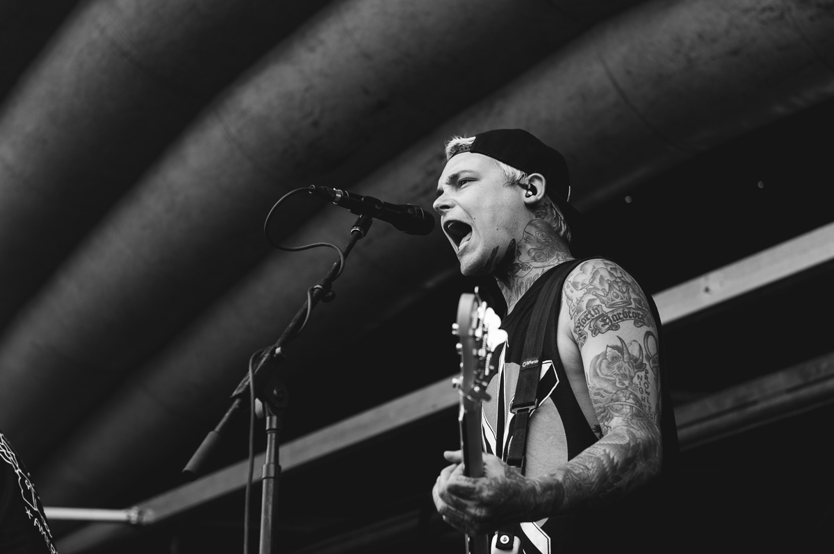 The_Amity_Affliction_Auburn_Warped_Tour_Nguyen_Tim-19.jpg