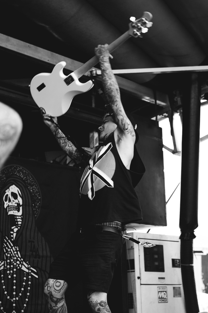 The_Amity_Affliction_Auburn_Warped_Tour_Nguyen_Tim-29.jpg