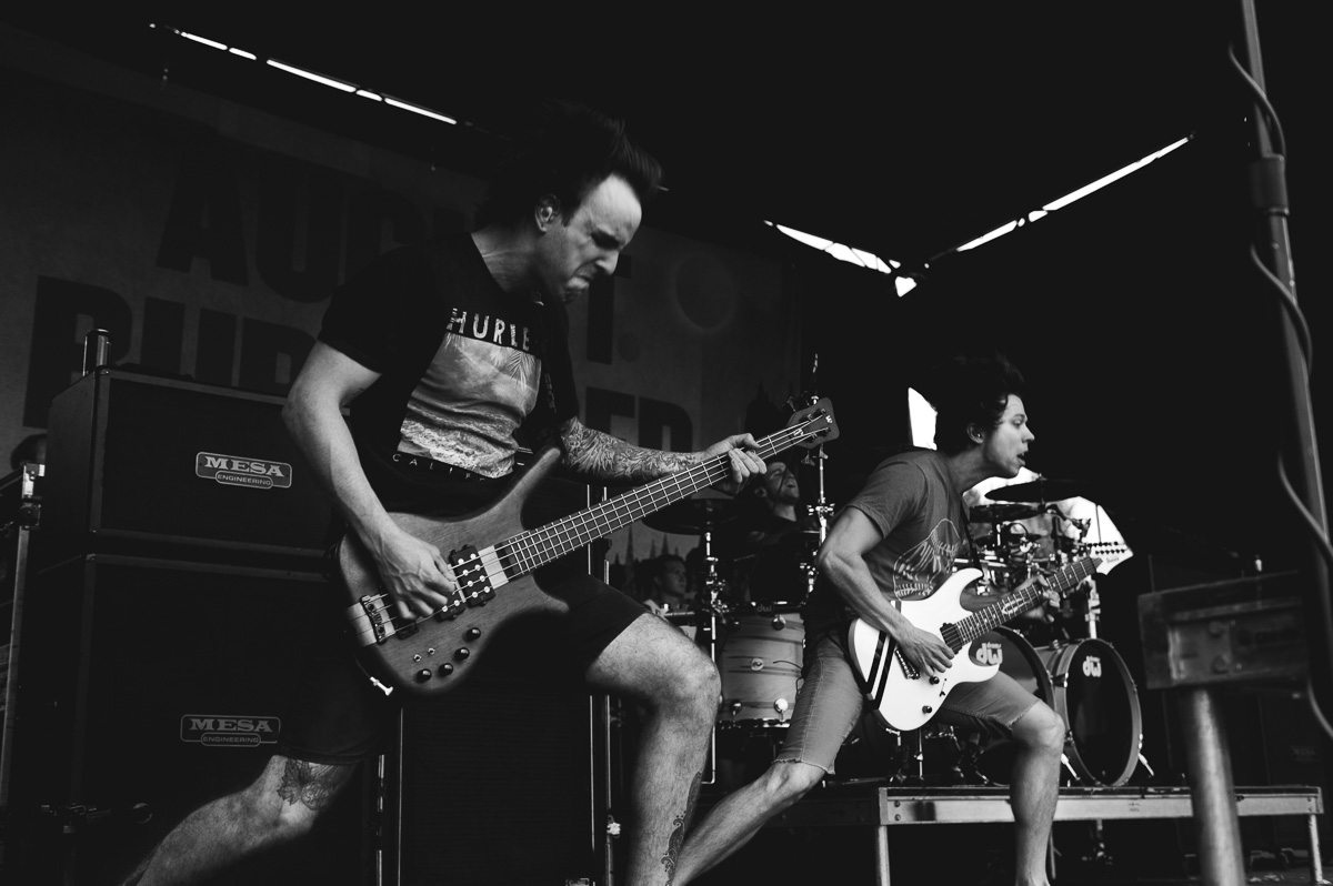 August_Burns_Red_Auburn_Warped_Tour_Nguyen_Tim-11.jpg