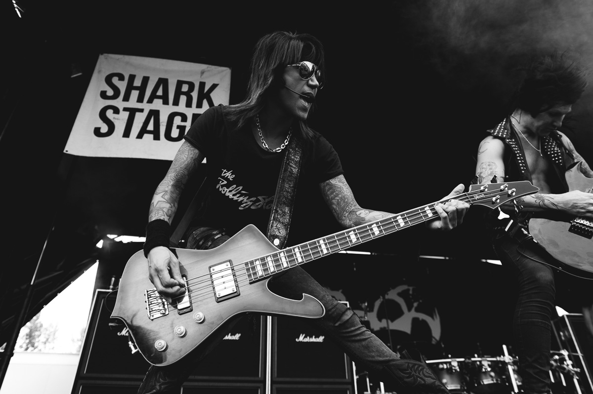 Black_Veil_Brides_Auburn_Warped_Tour_Nguyen_Tim-15.jpg