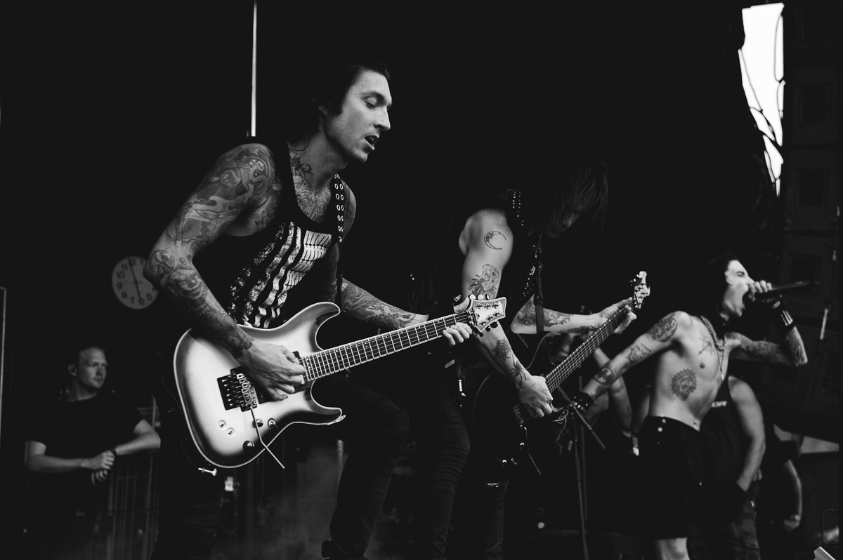 Black_Veil_Brides_Auburn_Warped_Tour_Nguyen_Tim-20.jpg