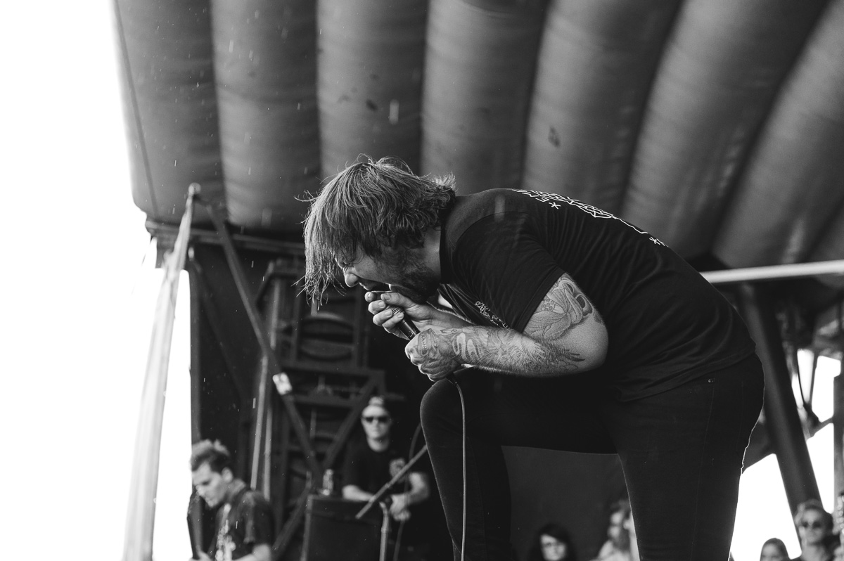 Beartooth_Auburn_Warped_Tour_Nguyen_Tim-21.jpg