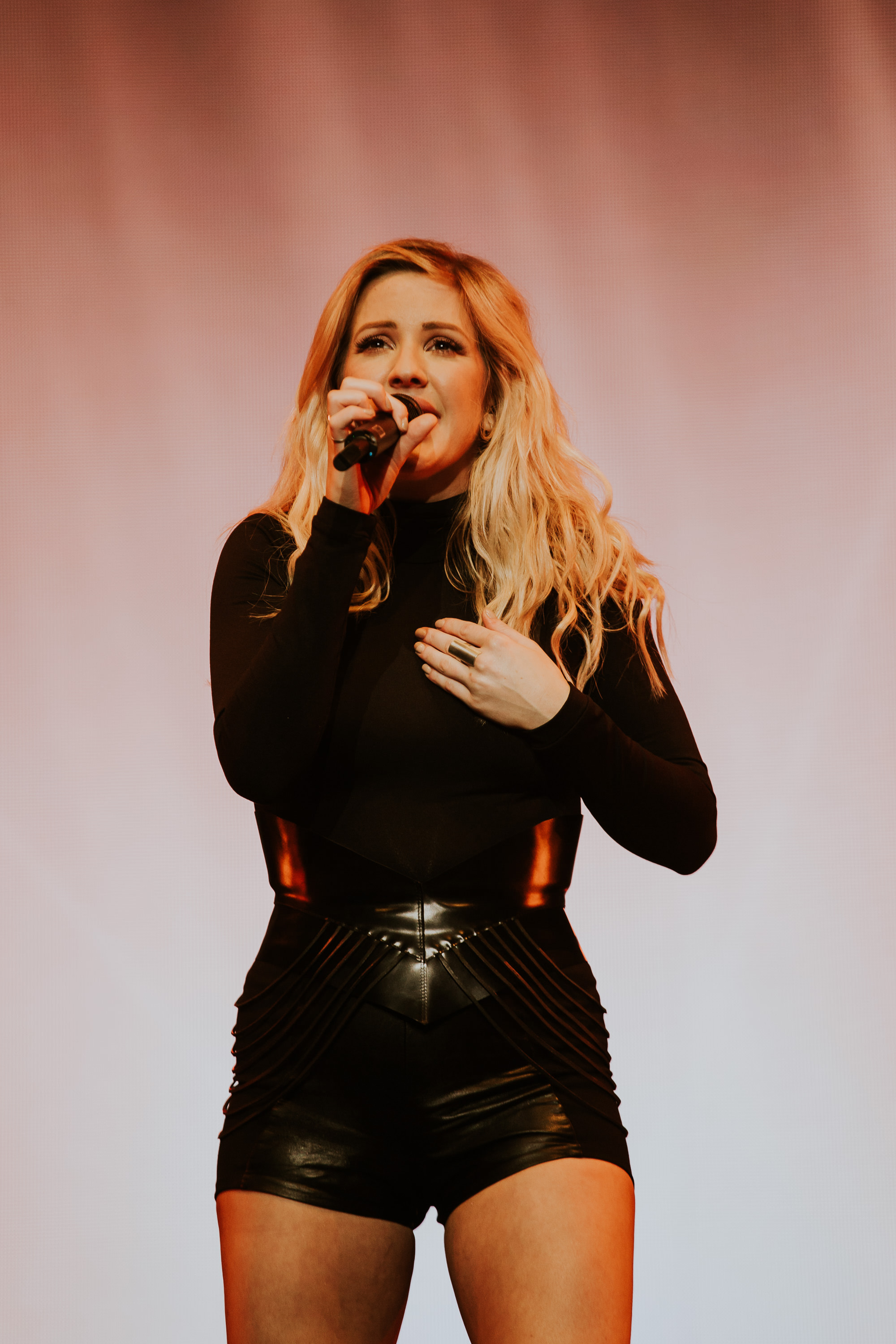 1_Ellie_Goulding_Rogers_Arena_Timothy_Nguyen (6 of 13).jpg