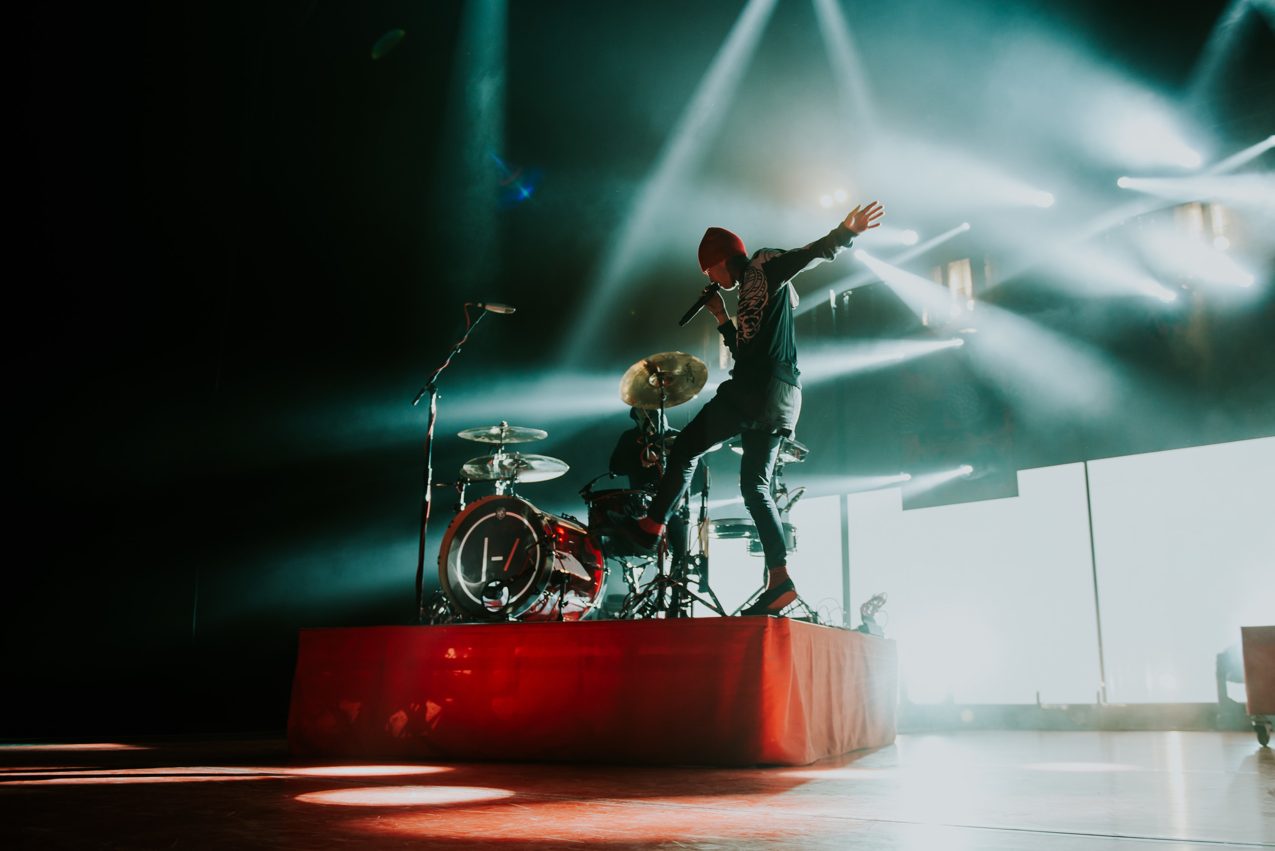 1_Twenty_One_Pilots_Queen_Elizabeth_Theatre_Timothy_Nguyen (6 of 18).jpg