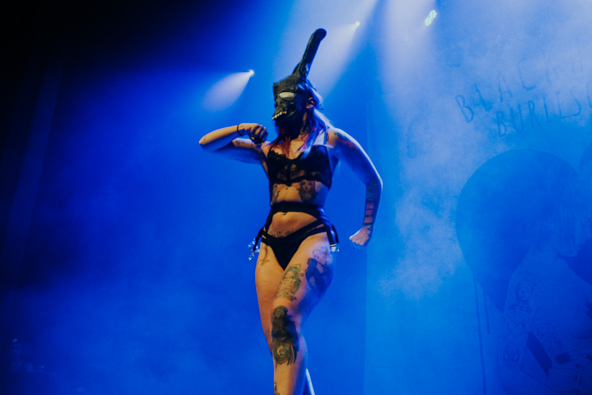 1_Suicide_Girls_BlackheartBurlesque_Vancouver2016_Timothy_Nguyen (20 of 156).jpg