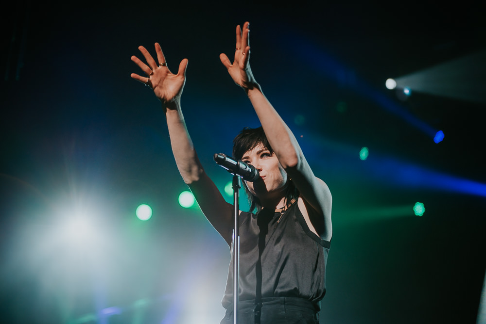 2_Carly_Rae_Jepsen_Rogers_Arena_Timothy_Nguyen_20160520 (16 of 16).jpg