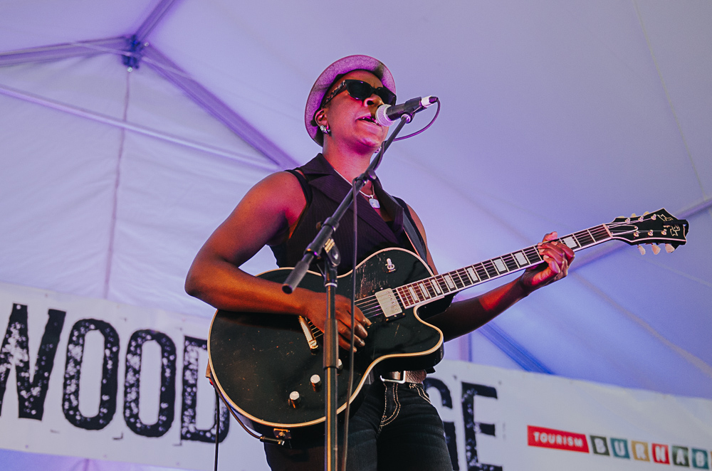 5_Cecile_Doo-Kingue_Blues_And_Roots_2016_Tim-Nguyen (2 of 10).jpg