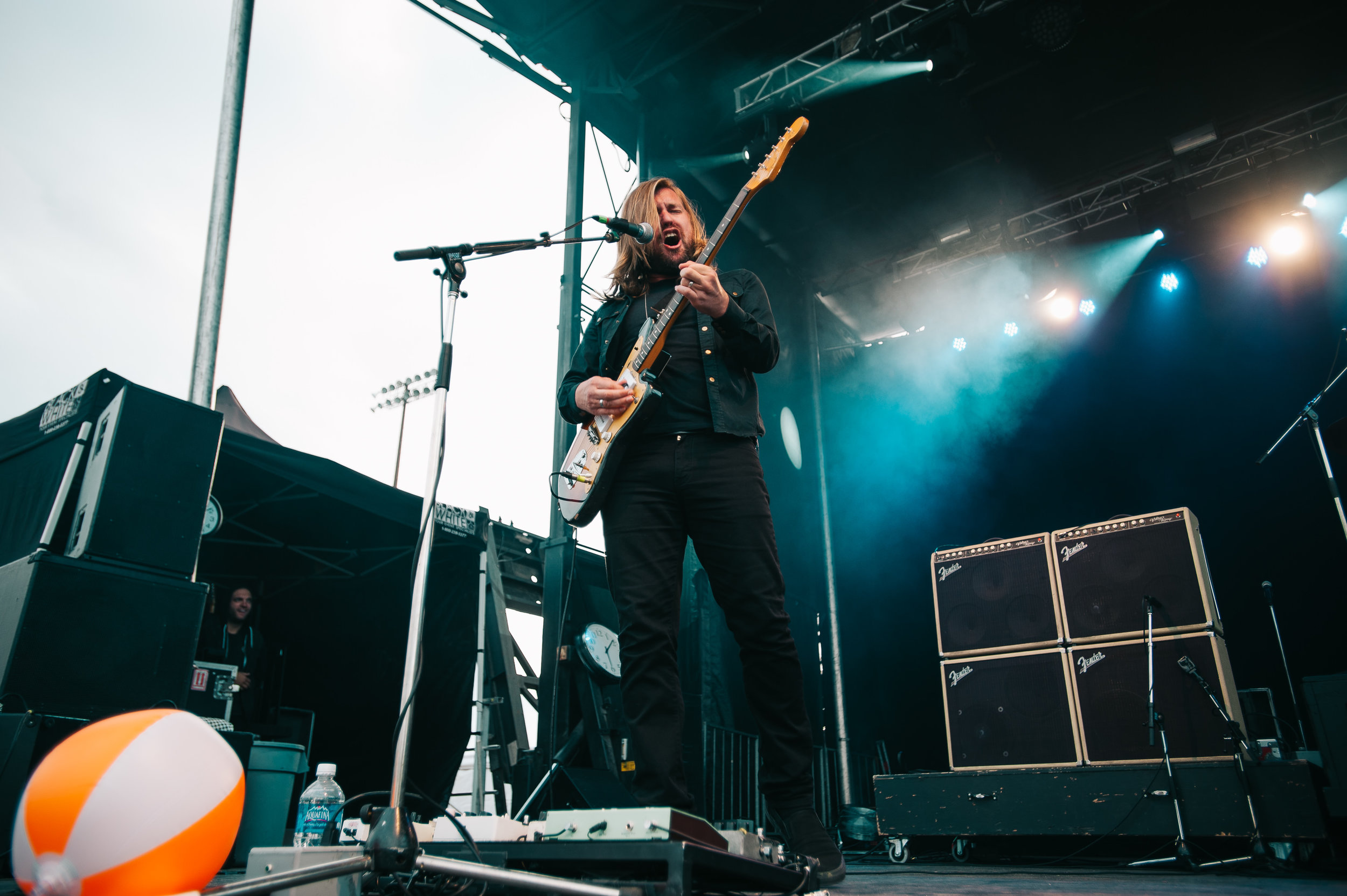 5_Band_of_Skulls_Rifflandia-Timothy_Nguyen-20160917 (13 of 18).jpg