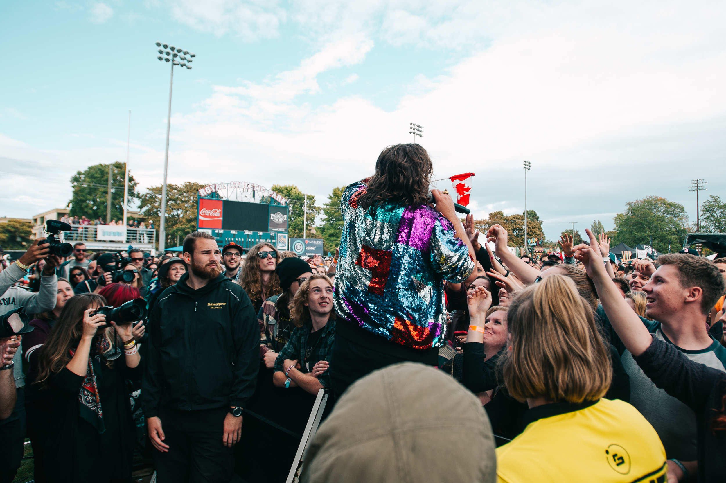 7_Coleman_Hell_Rifflandia-Timothy_Nguyen-20160917 (16 of 17).jpg