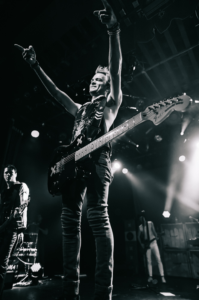 1_Sum_41_Commodore_Ballroom-Timothy_Nguyen_20161028 (9 of 24).jpg