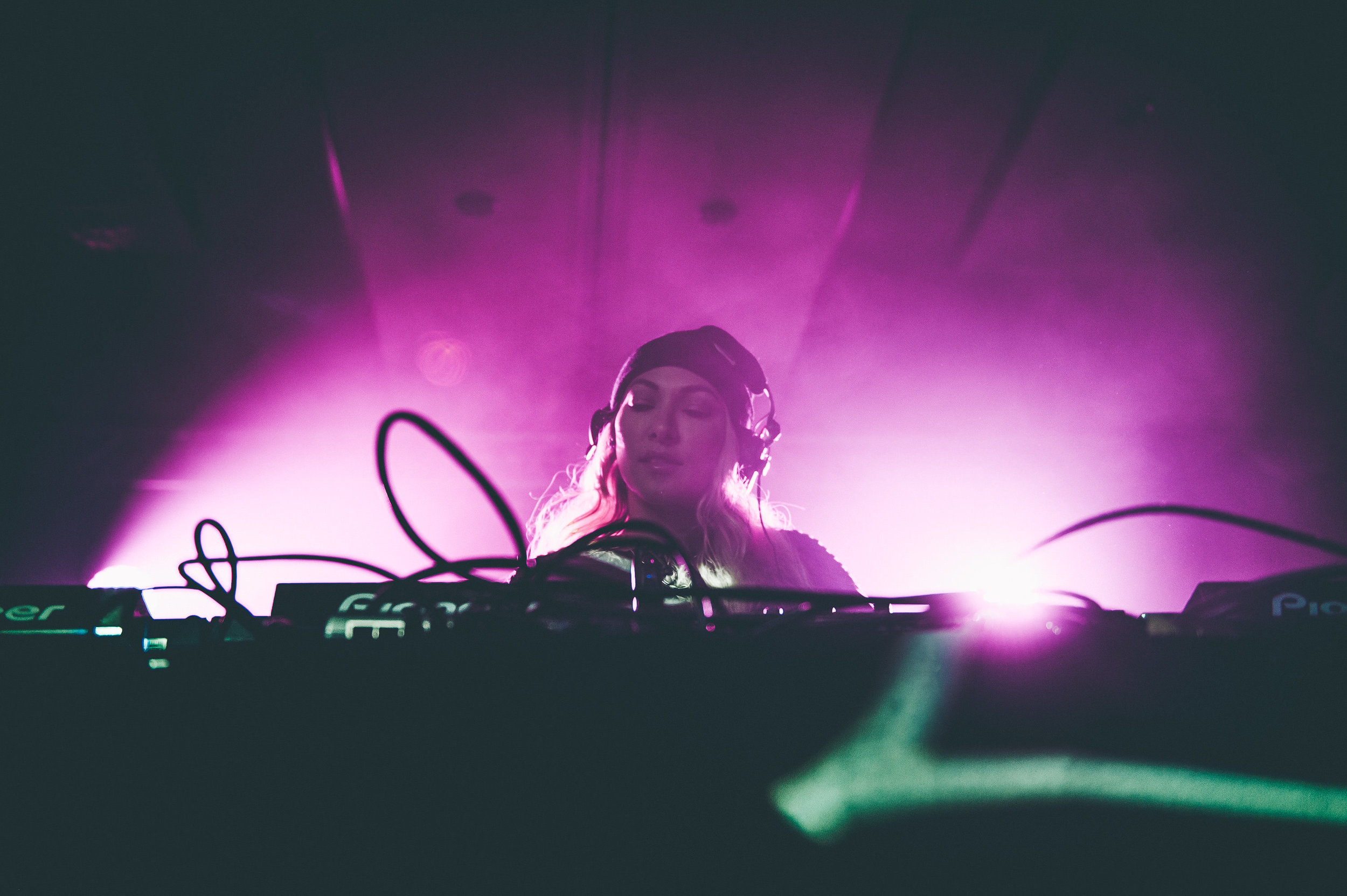 3_Lauren_Lane-Snowbombing-Timothy_Nguyen-20170406 (4 of 13).jpg