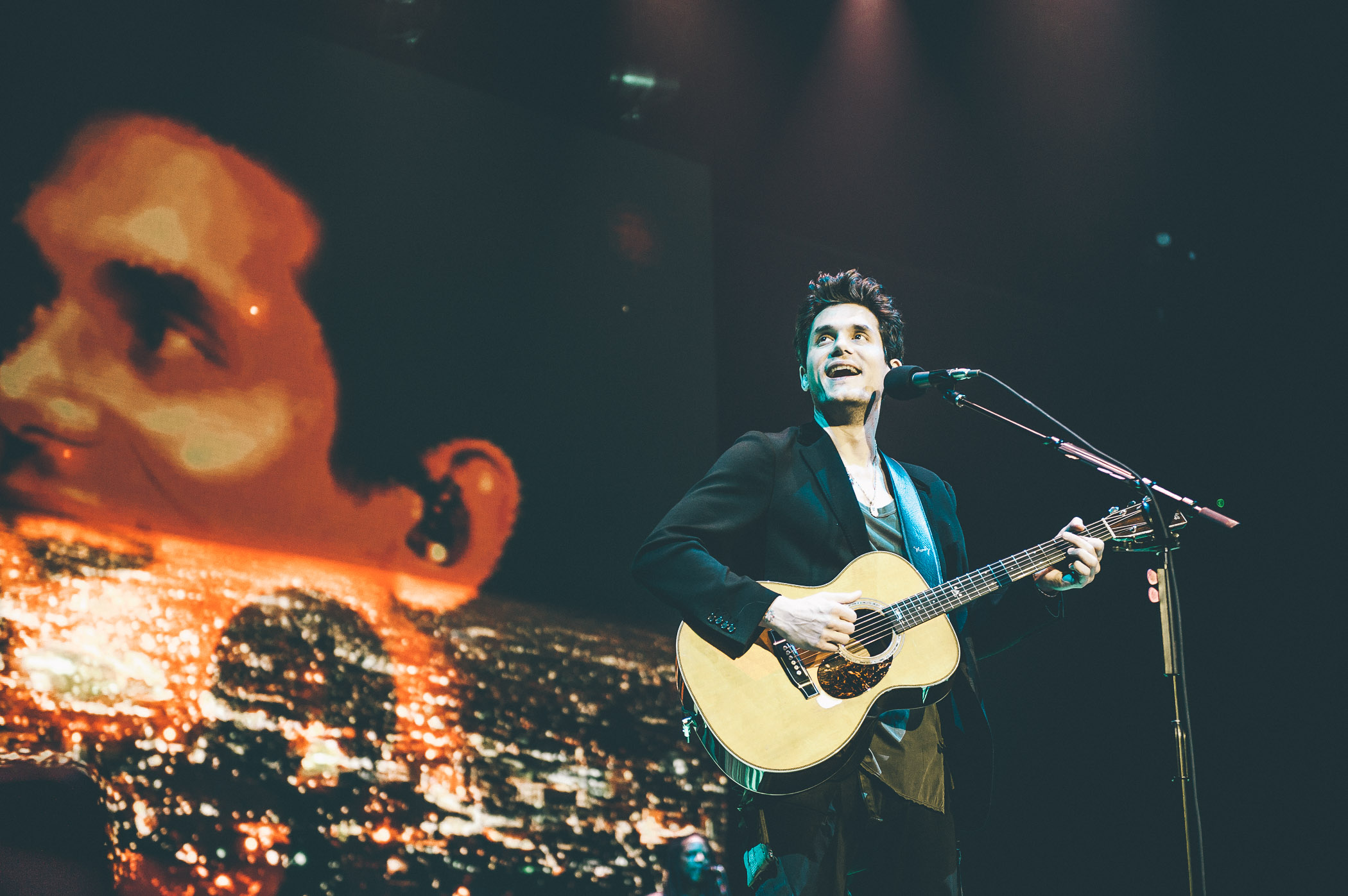 1_John_Mayer-Rogers_Arena-Timothy_Nguyen-20170419 (17 of 18).jpg