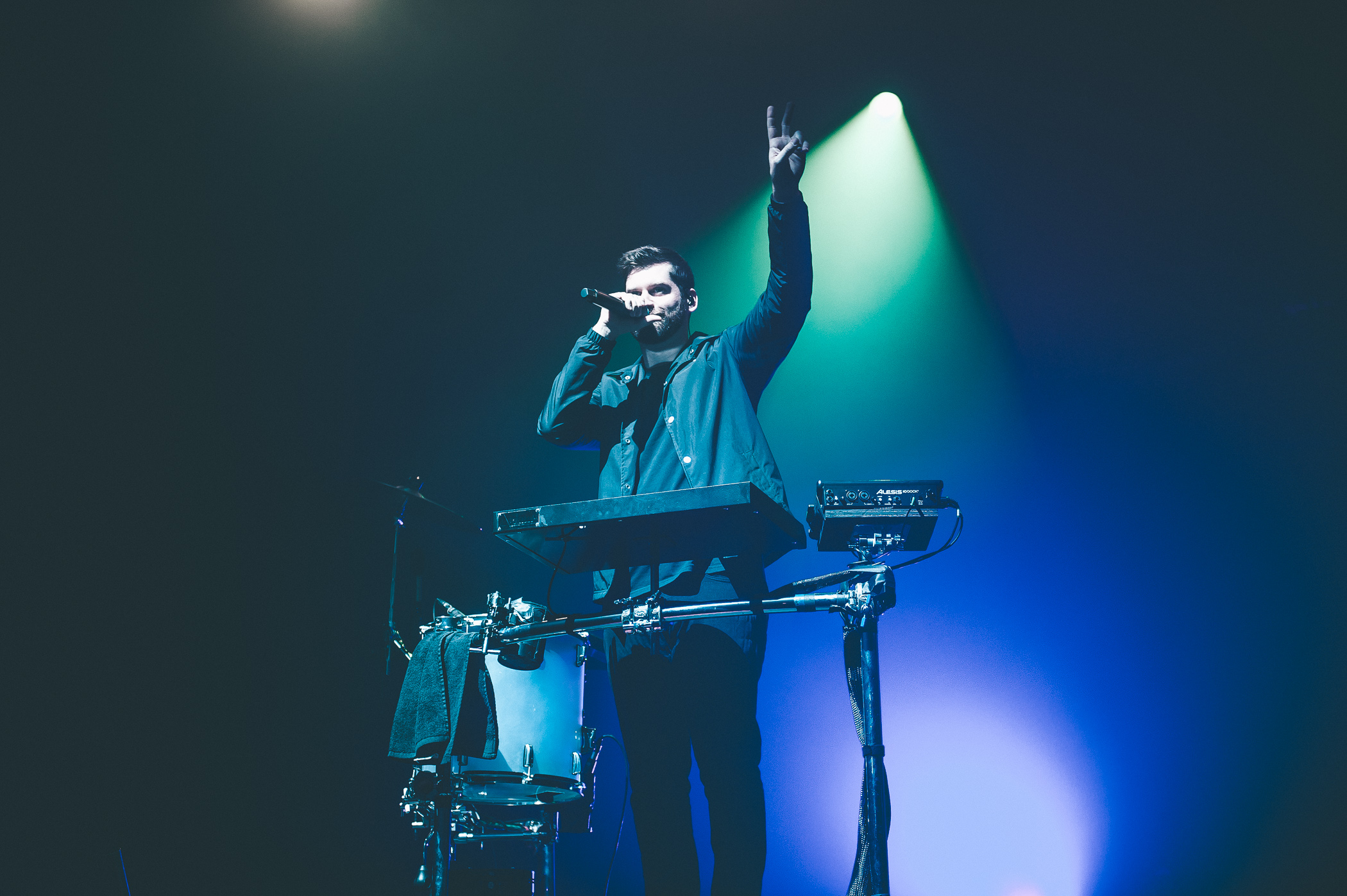 1_Odesza-PNE_Forum-Timothy_Nguyen-20171103 (14 of 28).jpg