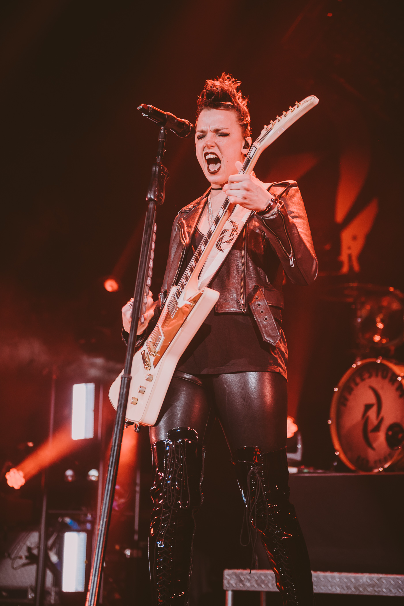 2_Halestorm-Abbotsford_Centre-Timothy_Nguyen-20180127 (3 of 15).jpg