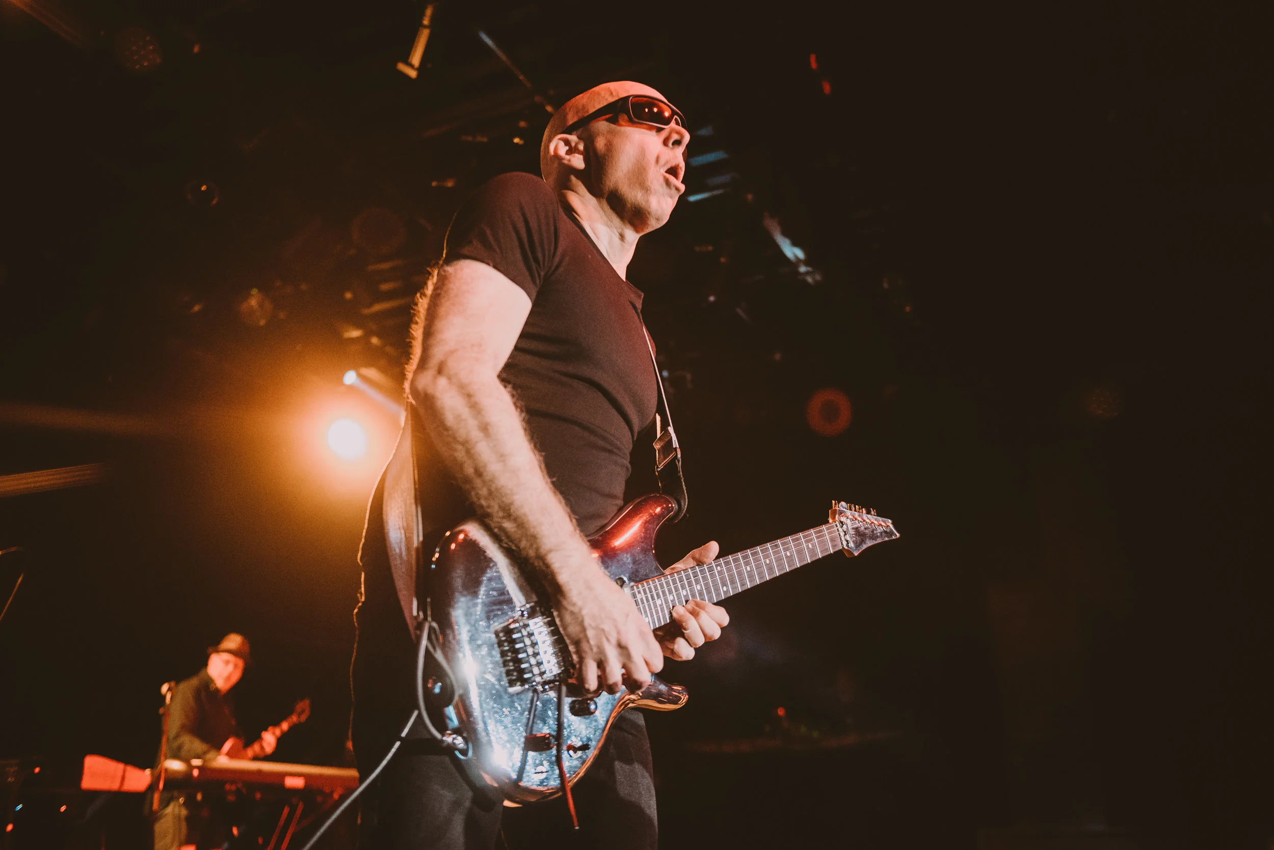 1_Joe_Satriani-Commodore_Ballroom-Timothy_Nguyen-20180602-11.jpg