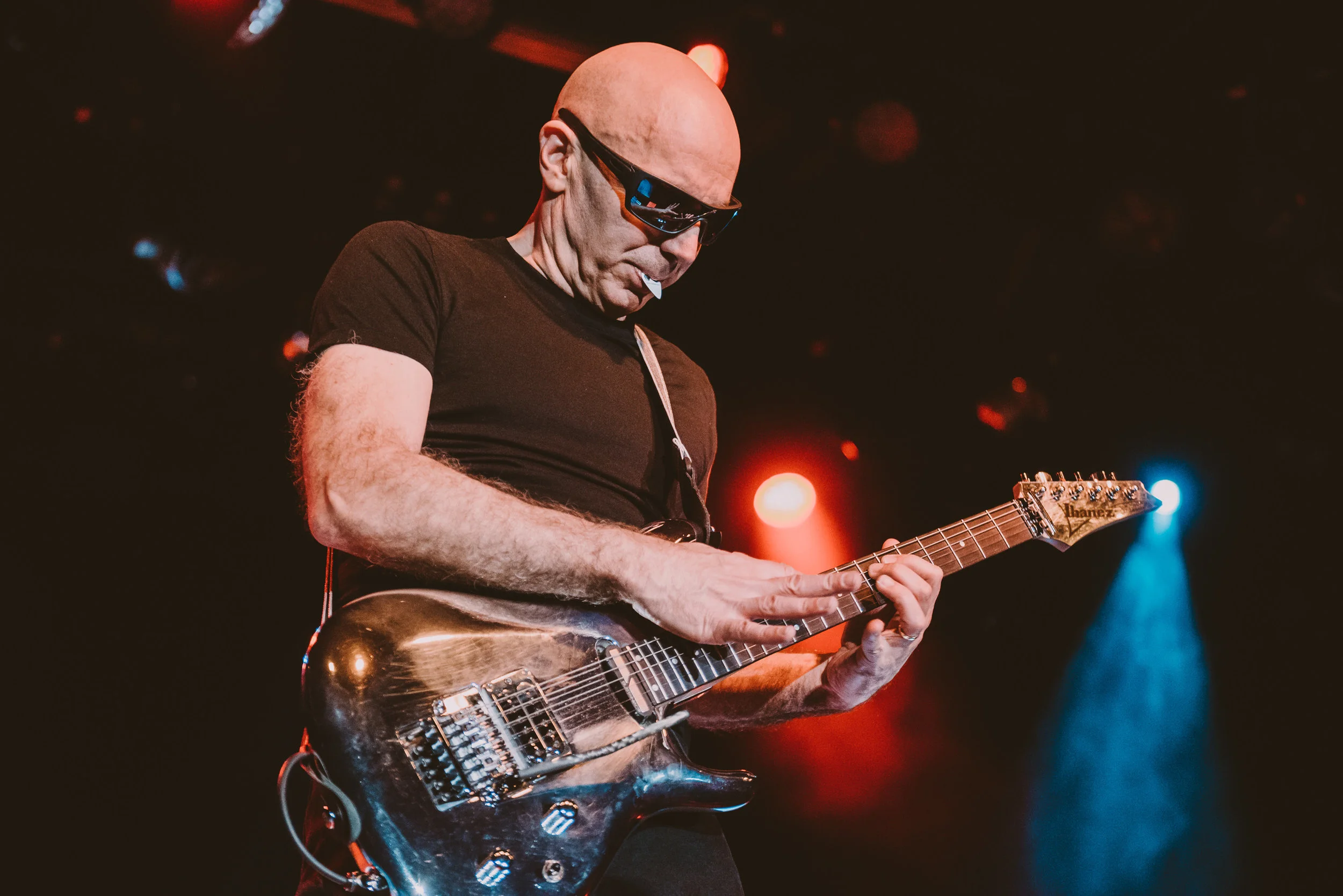 1_Joe_Satriani-Commodore_Ballroom-Timothy_Nguyen-20180602-17.jpg