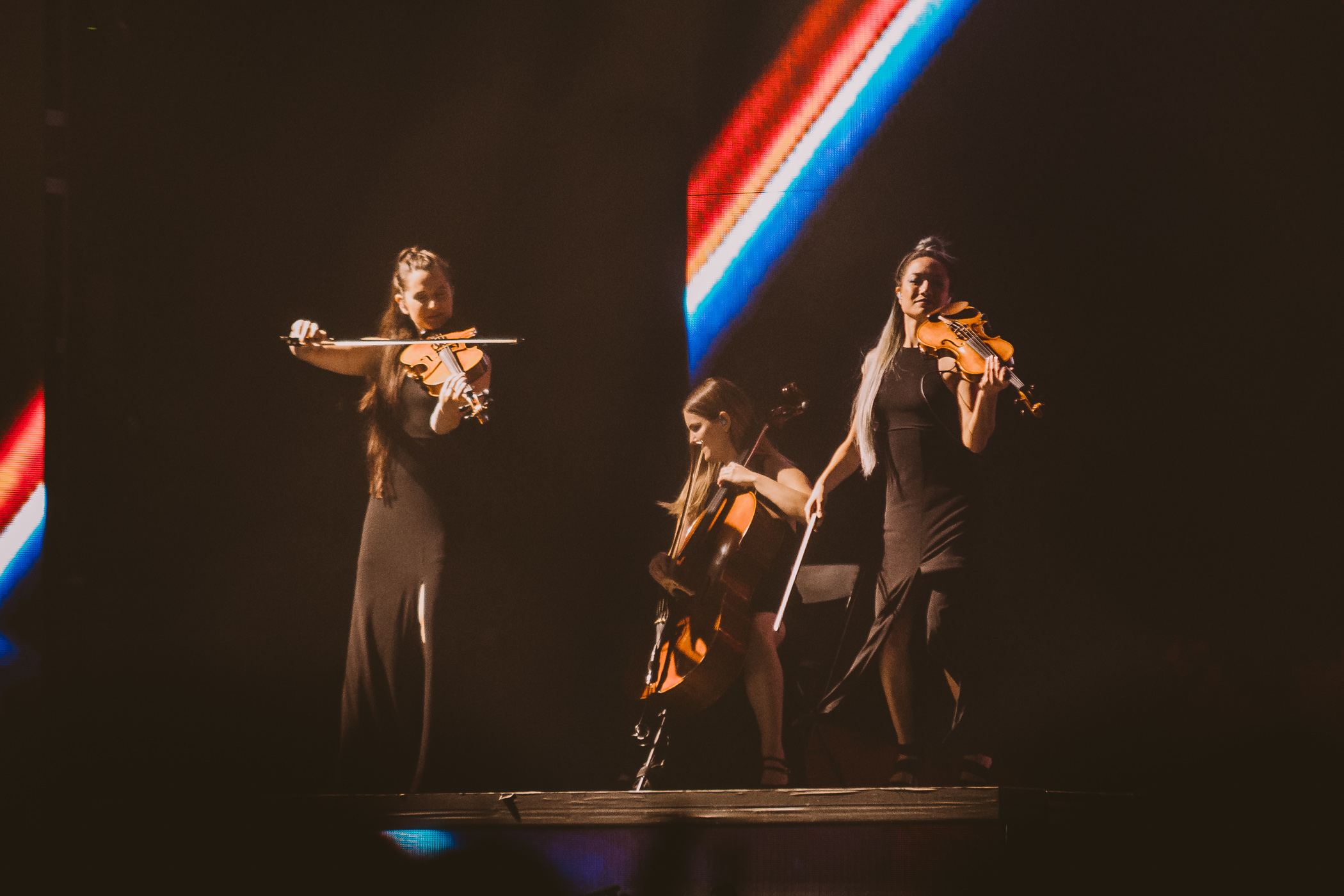 1_Panic!_At_The_Disco-Rogers_Arena-Timothy_Nguyen-20180811-4.jpg