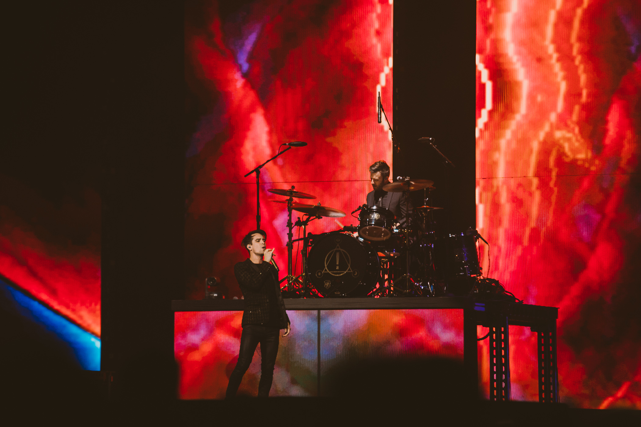 1_Panic!_At_The_Disco-Rogers_Arena-Timothy_Nguyen-20180811-12.jpg