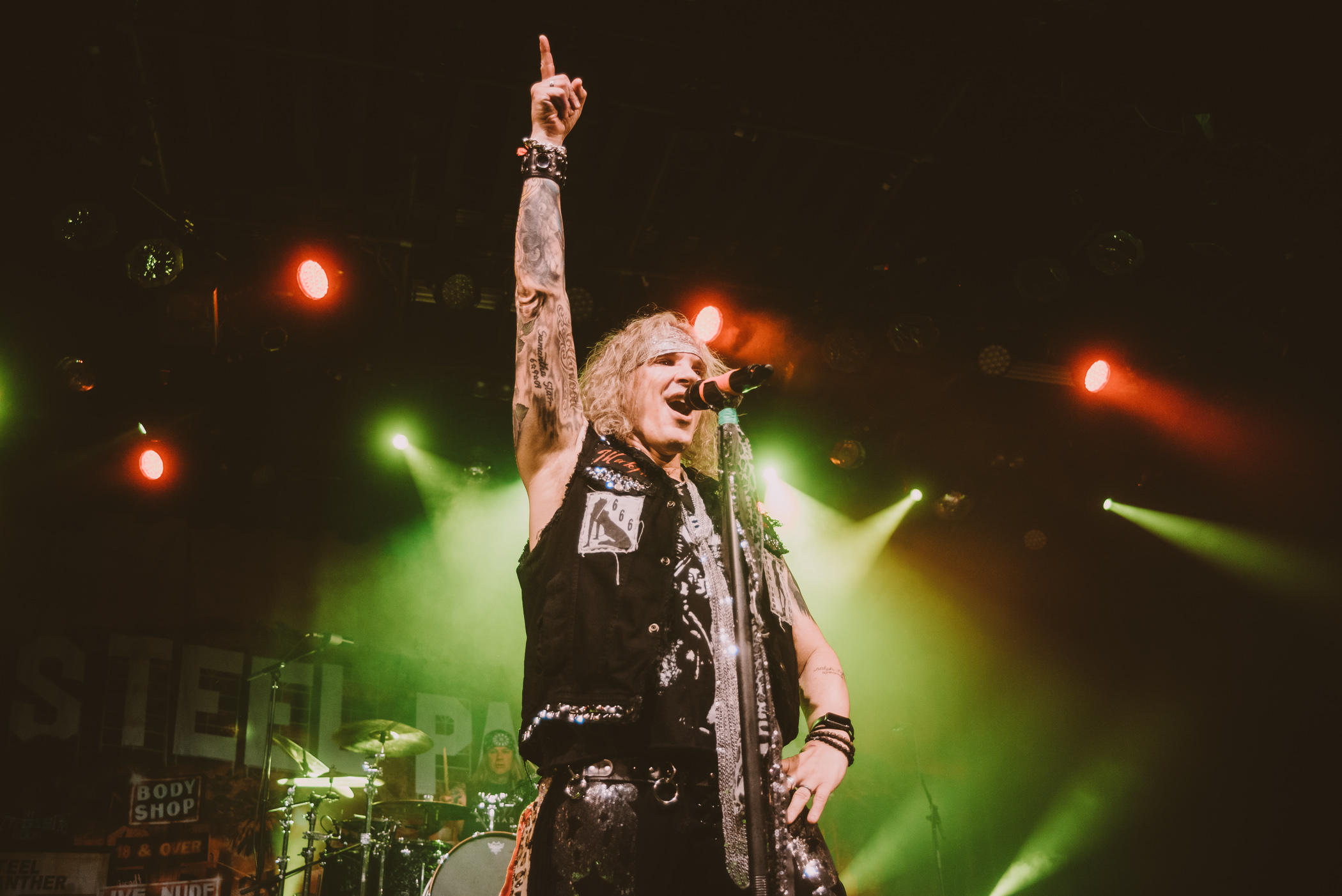 1_Steel_Panther-Commodore-Ballroom-Timothy_Nguyen-20190411 (17 of 21).JPG