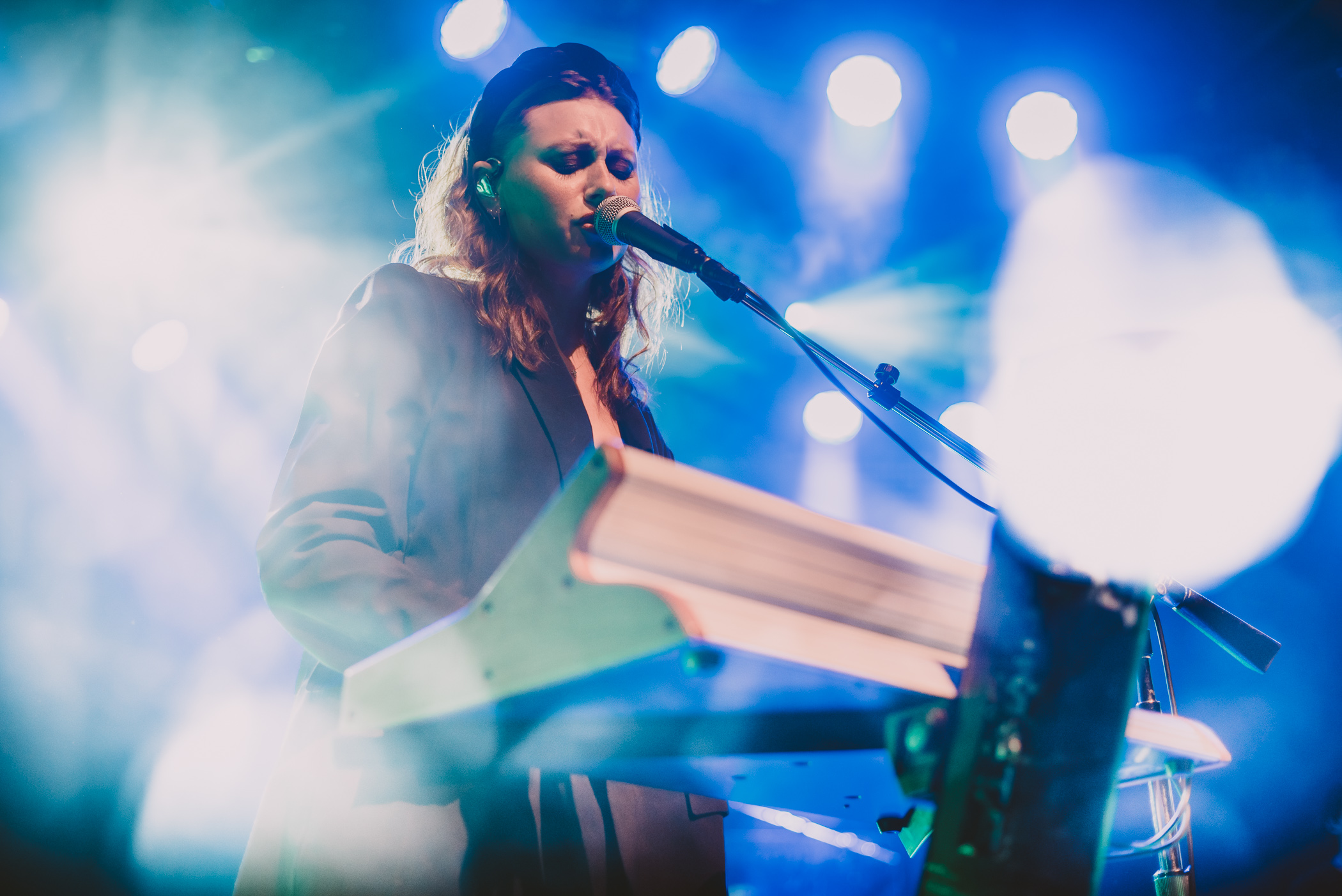 Aly_&_AJ-Commodore_Ballroom-Timothy_Nguyen-20190618 (4 of 15).JPG