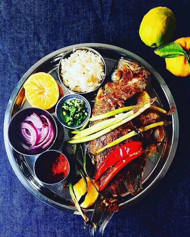 Bombay dreaming on this quiet quiet Good Friday 💙🐟 #spicemama #bombaydreaming #bombay #nostalgia #friday #goodfriday #fish #thankgoditsfriday #lifeinisolation #indianfood #perthfood