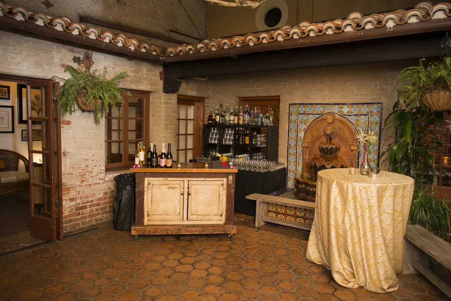 Jaqueline and Andrew - Chandulet Decor Pics 11.1.14-41.jpg