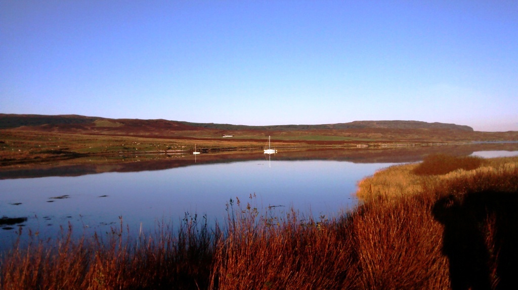 Loch Snizhort (Edinbane) 1.jpg