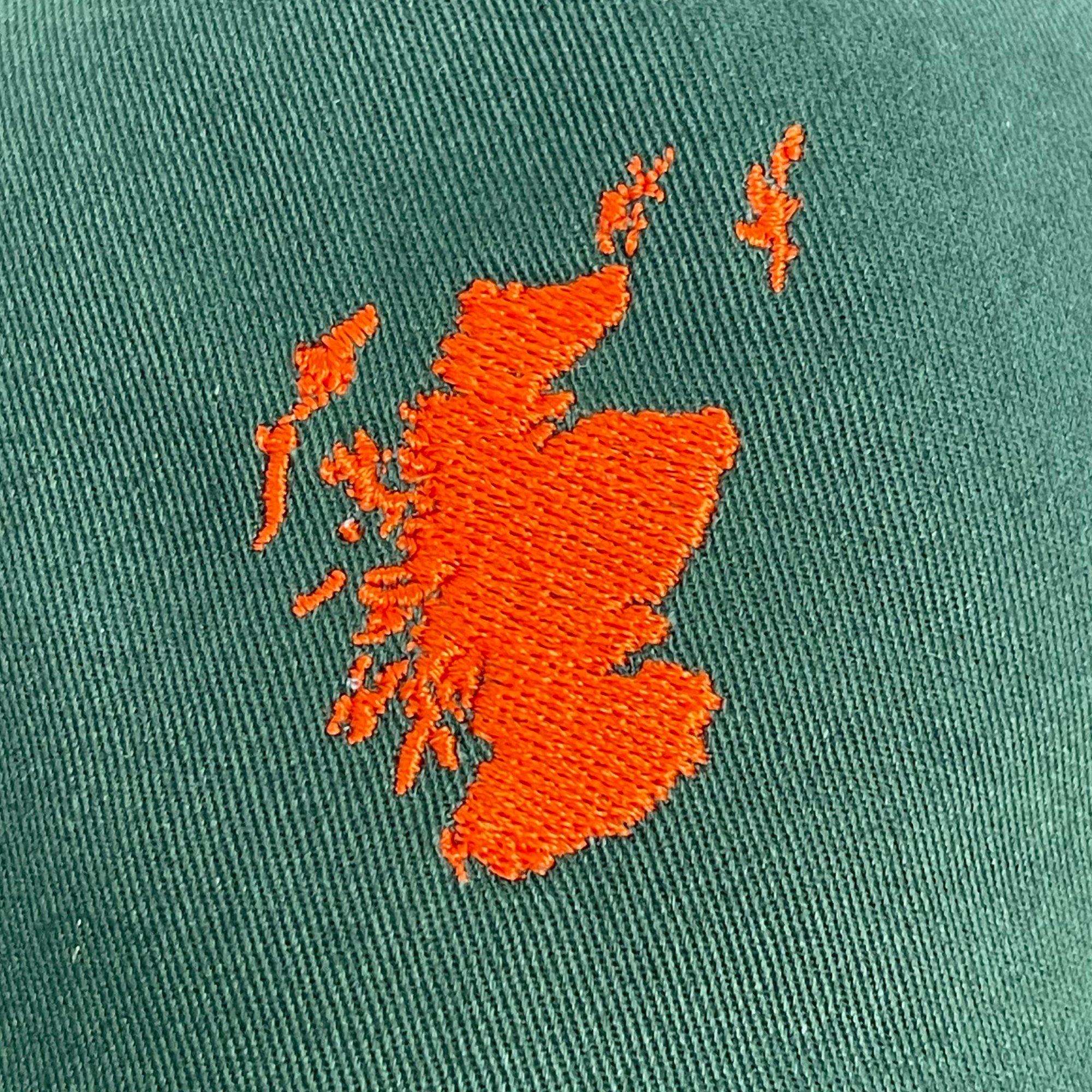 GREEN-ORANGE-CAP-BRAVE-SCOTTISH-GIFTS-CLOSE.jpg